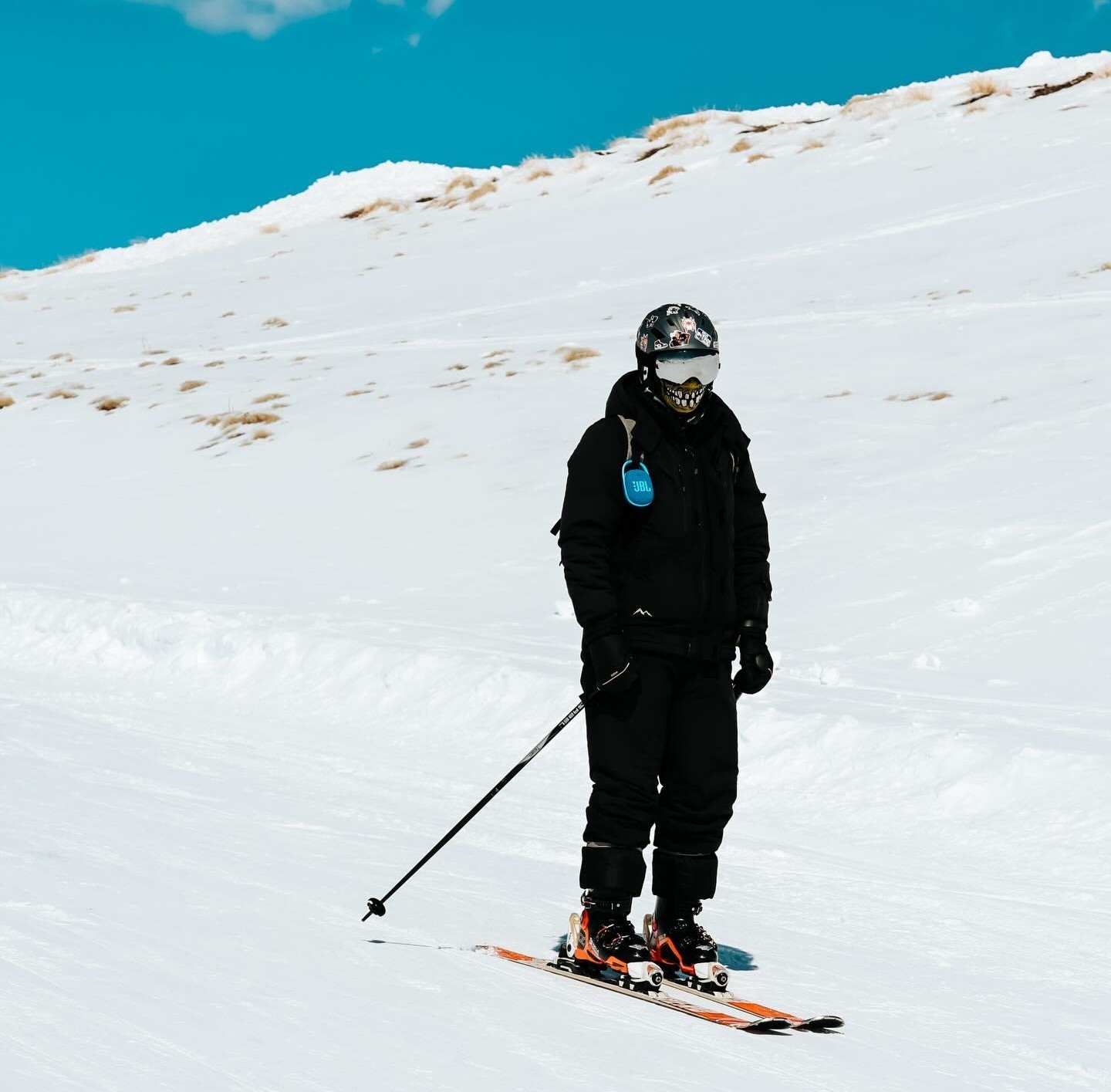 Plaj kenarı değil Palandöken’in zirvesin şezlong keyfi
