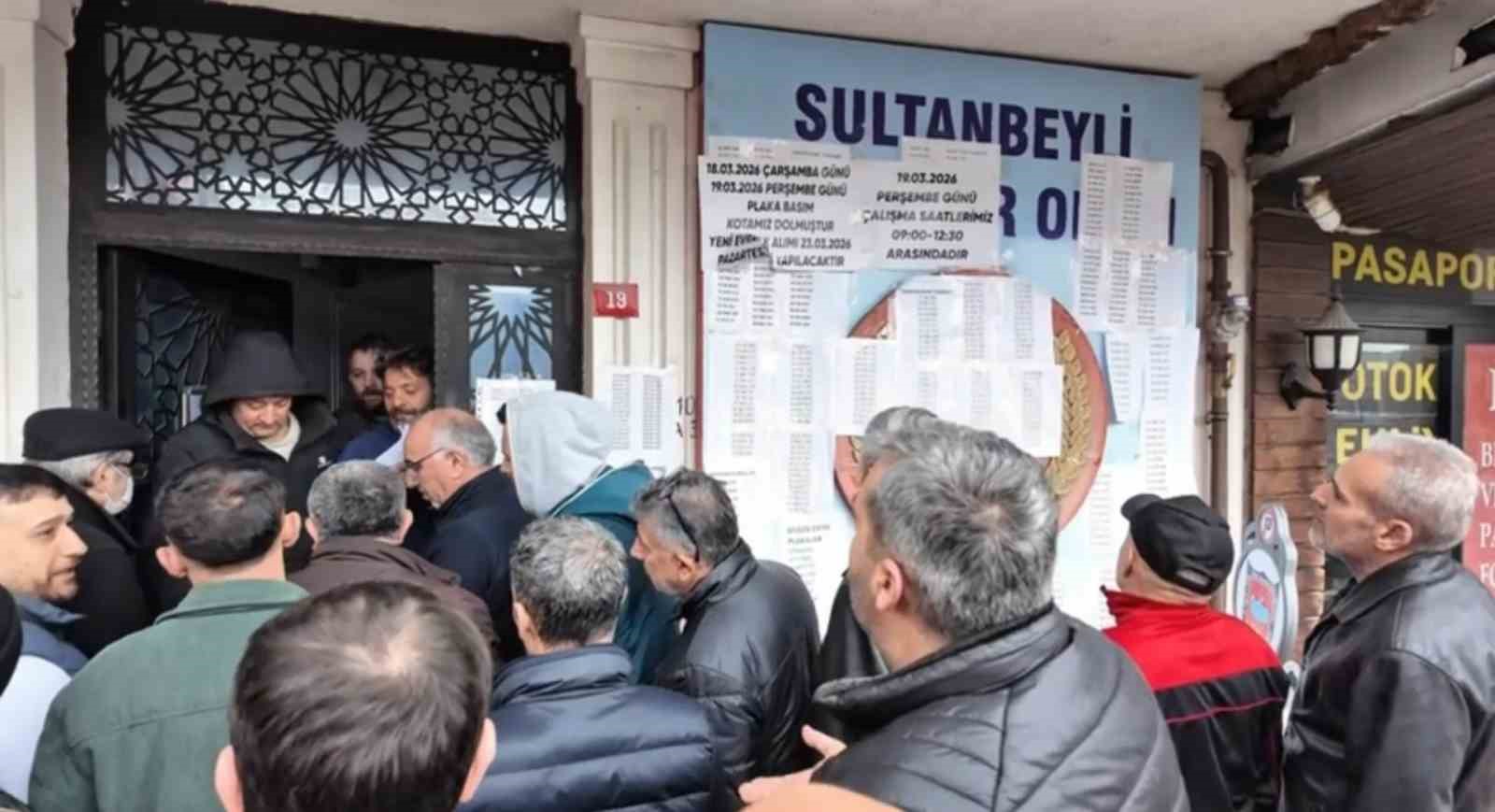 "Plakam sahte mi?" paniği izdihama neden oldu: Şoförler Odası’na başvurular 5 katına çıktı

