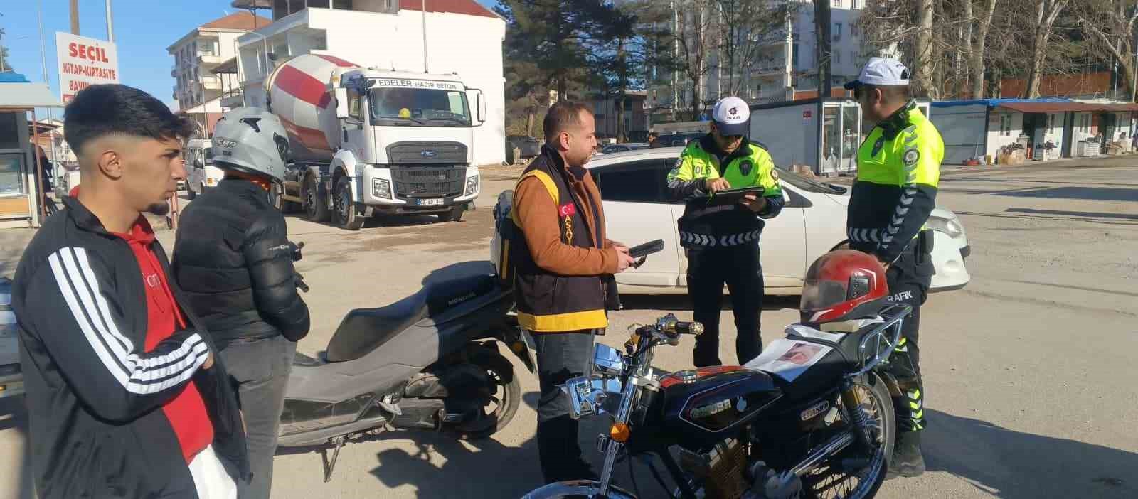 Plakasız trafiğe çıkan sürücüye 48 bin TL ceza kesildi
