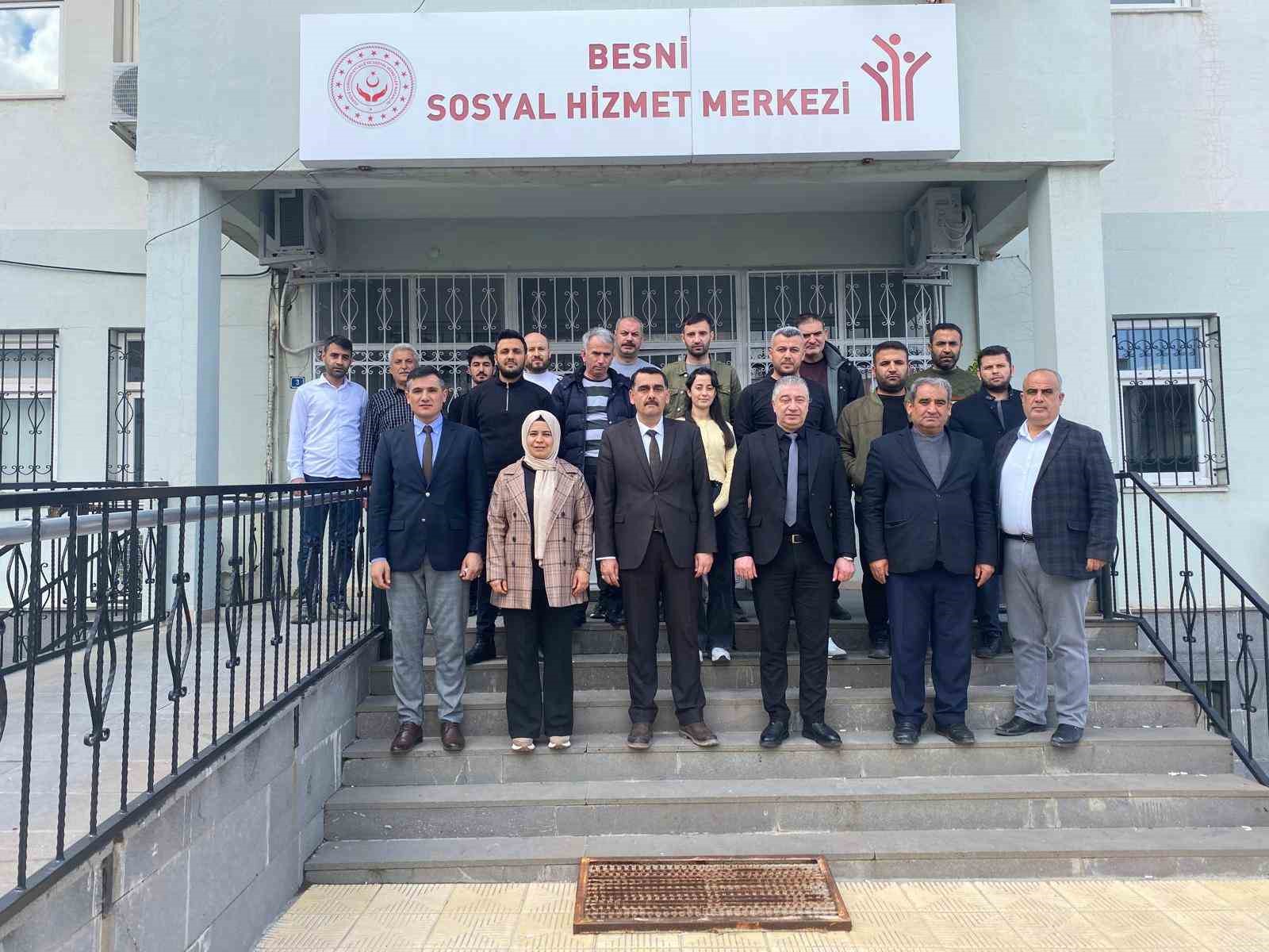 Polat, Besni’de kurum kaynaşma programına katıldı
