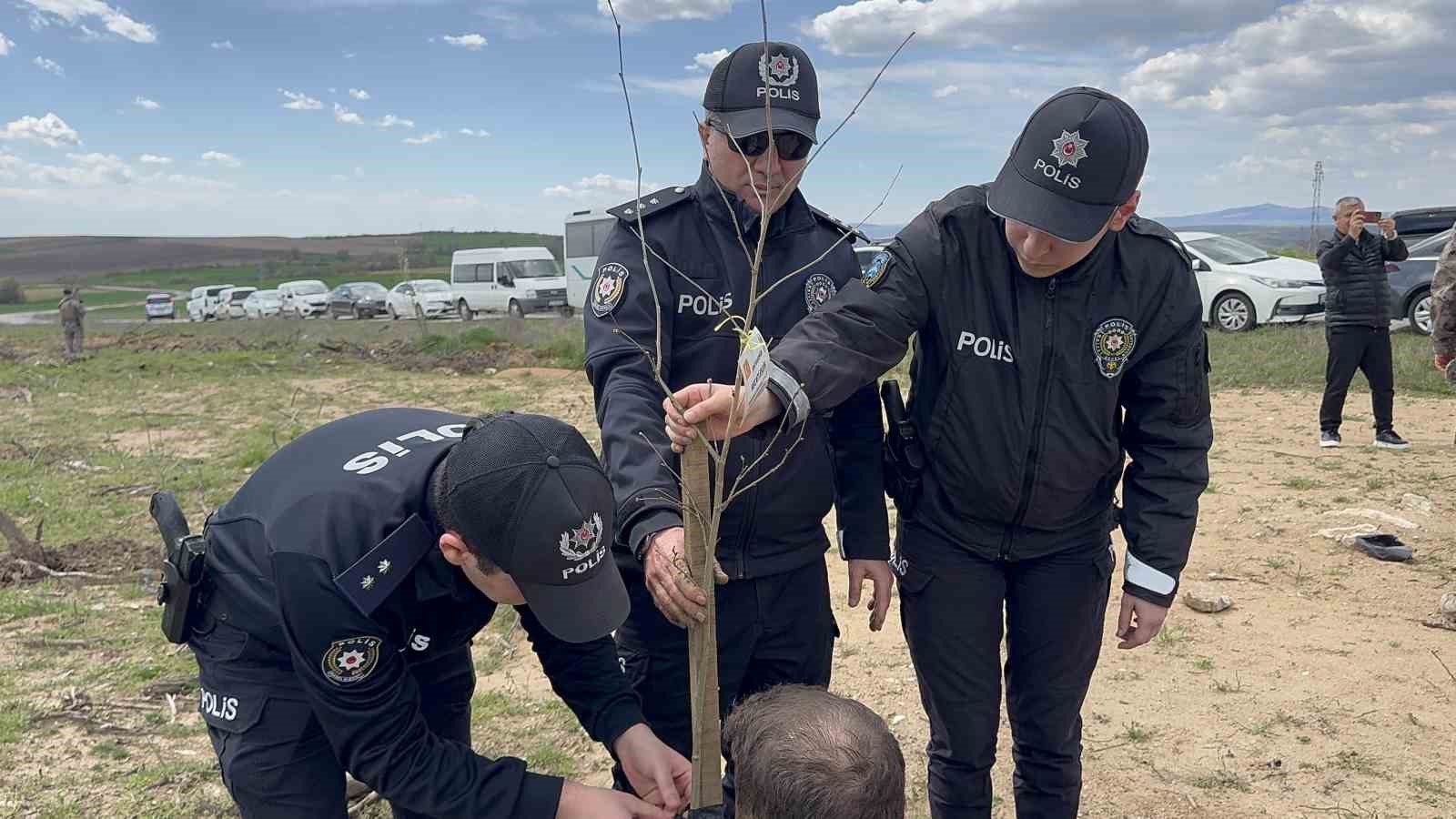 Polis haftasında anlamlı vefa
