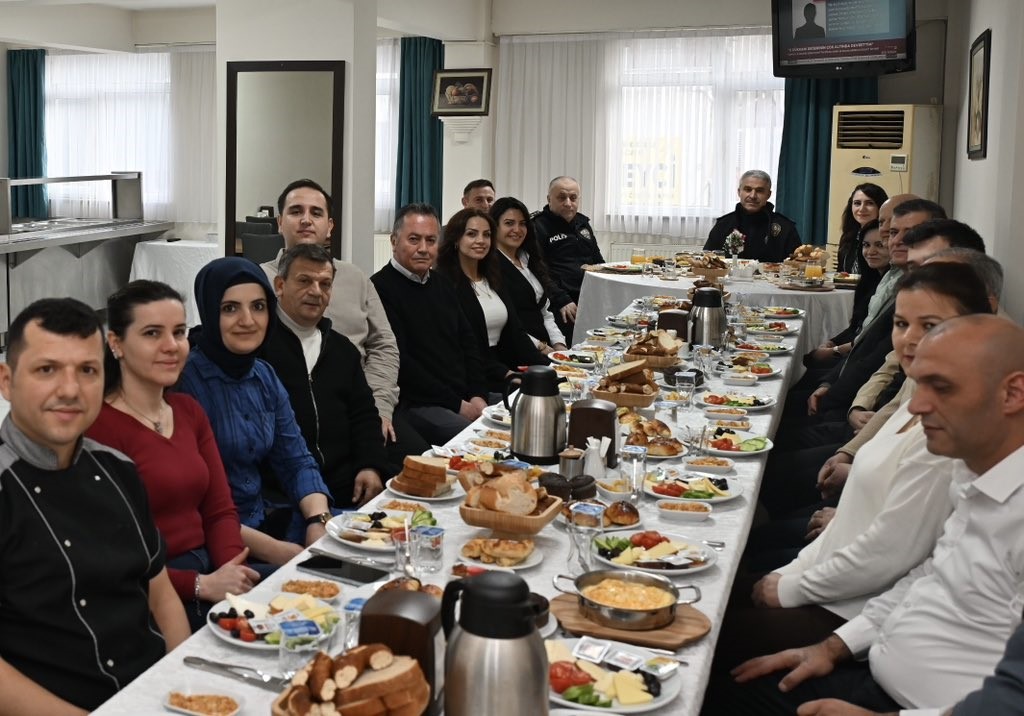 Polisevinin şartları ve son durumu görüşüldü
