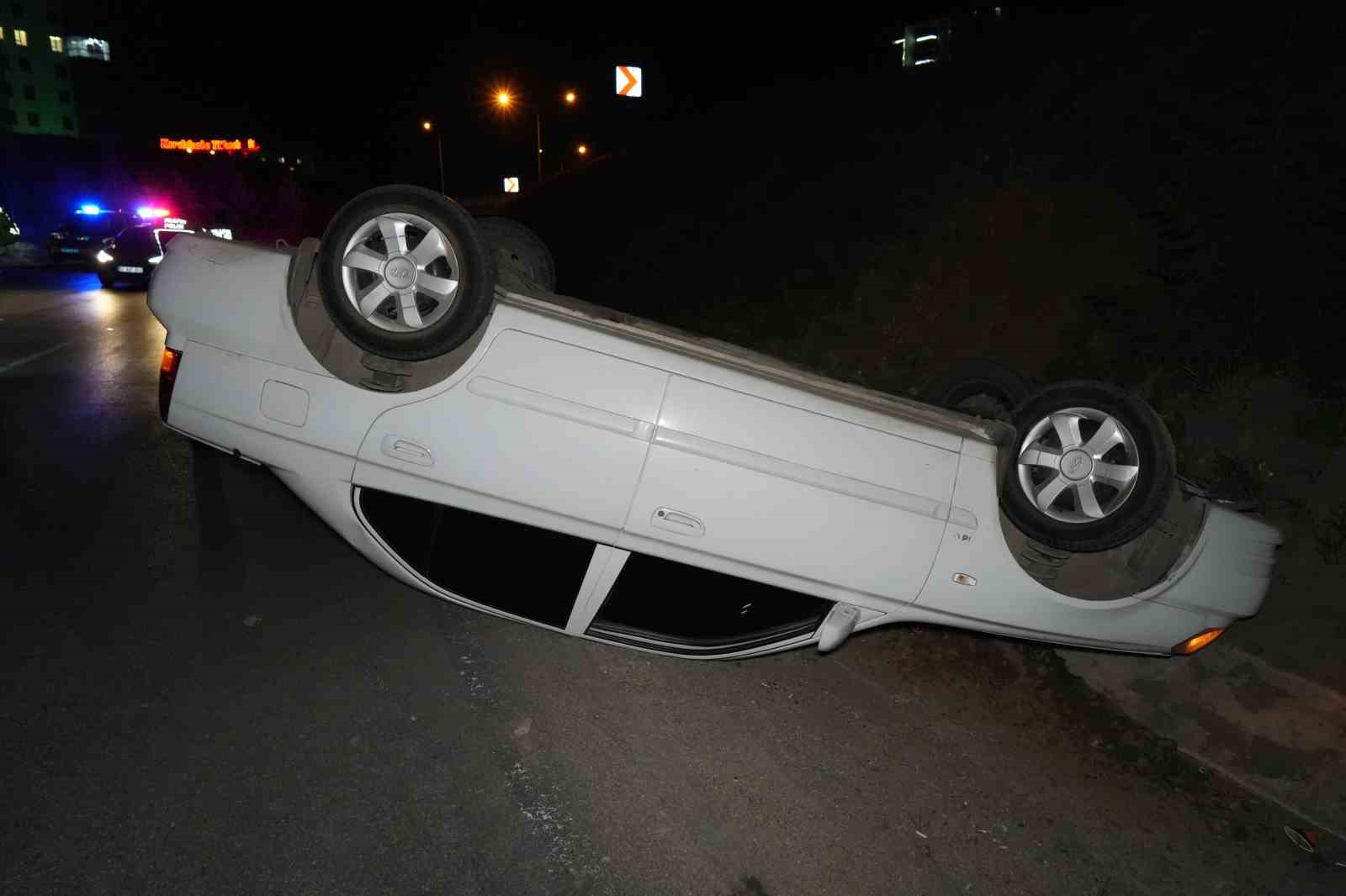 Polisle yaşlı çift arasında dikkat çeken diyalog: Dakikalarca dil döken çiftin kim olduğu ortaya çıktı
