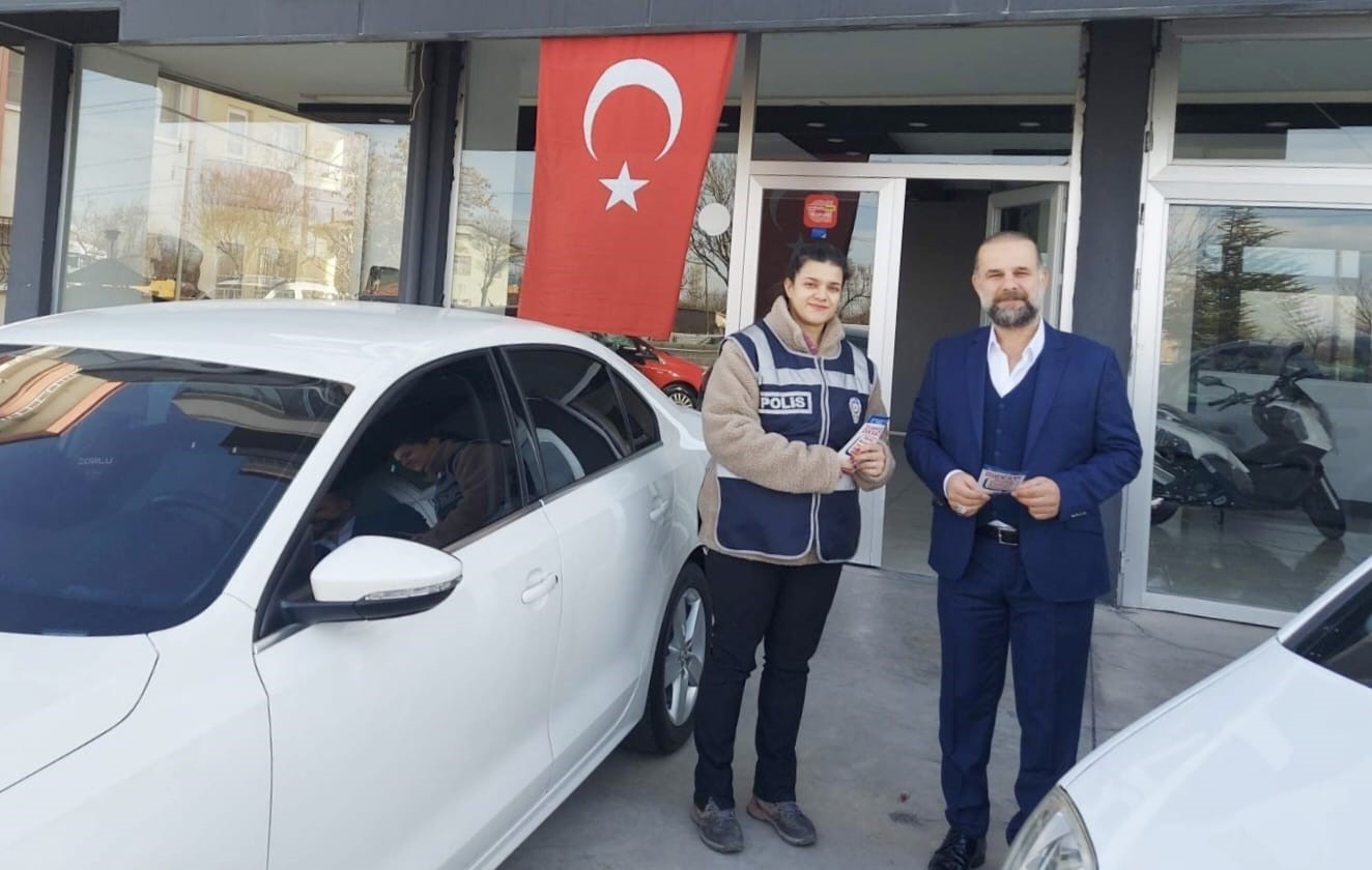 Polislikten vatandaşa suçlara karşı farkındalık çalışması
