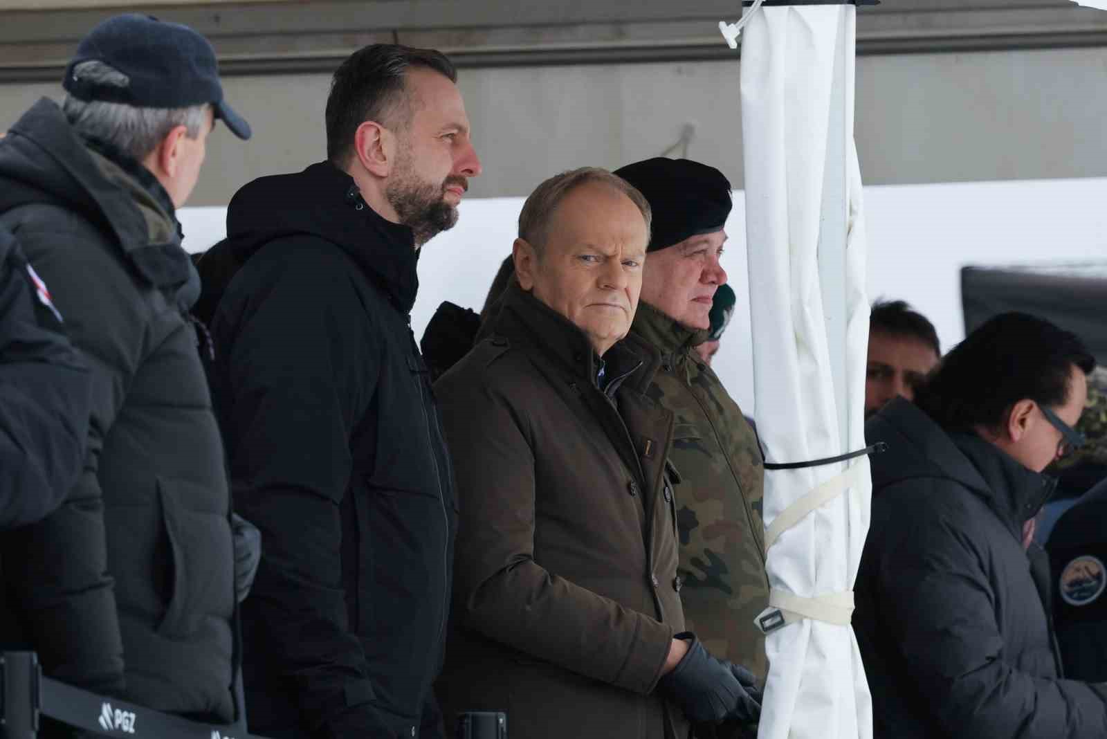 Polonya Başbakanı Tusk’tan vatandaşlarına "İran’ı terk edin" çağrısı
