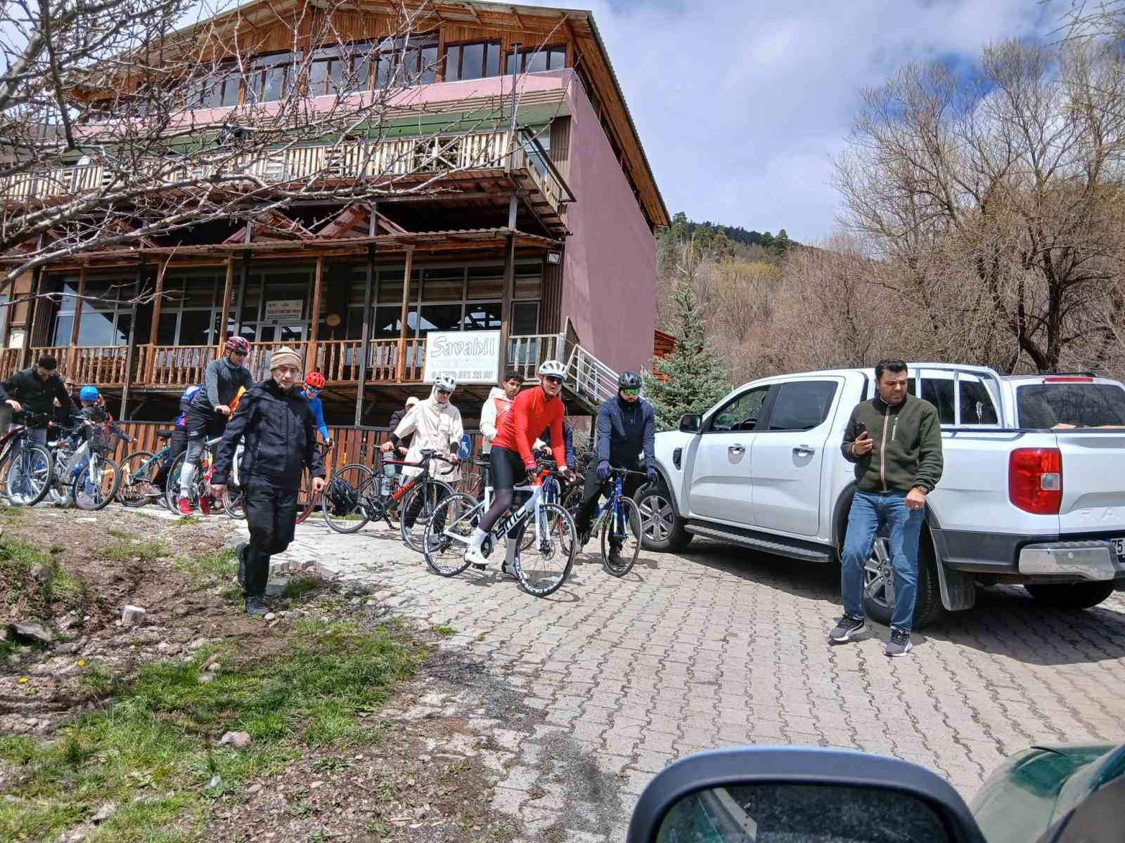 Posof’ta bisiklet turu etkinliği
