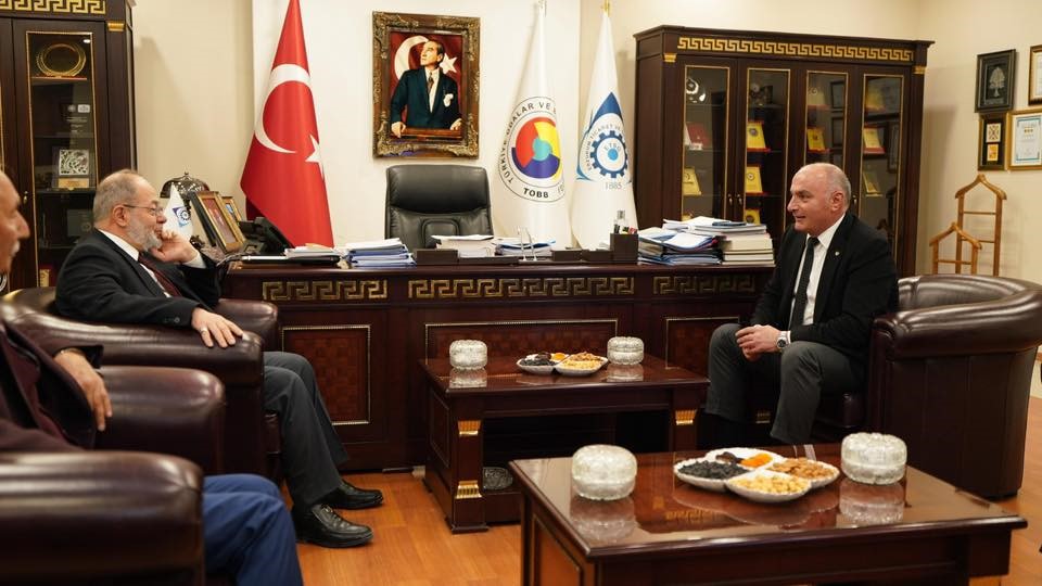 Prof. Dr. Akdağ’dan ETSO’ya ziyaret
Prof. Dr. Akdağ’dan ETSO’ya ziyaret