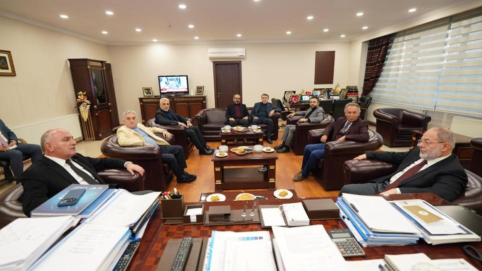 Prof. Dr. Akdağ’dan ETSO’ya ziyaret
Prof. Dr. Akdağ’dan ETSO’ya ziyaret