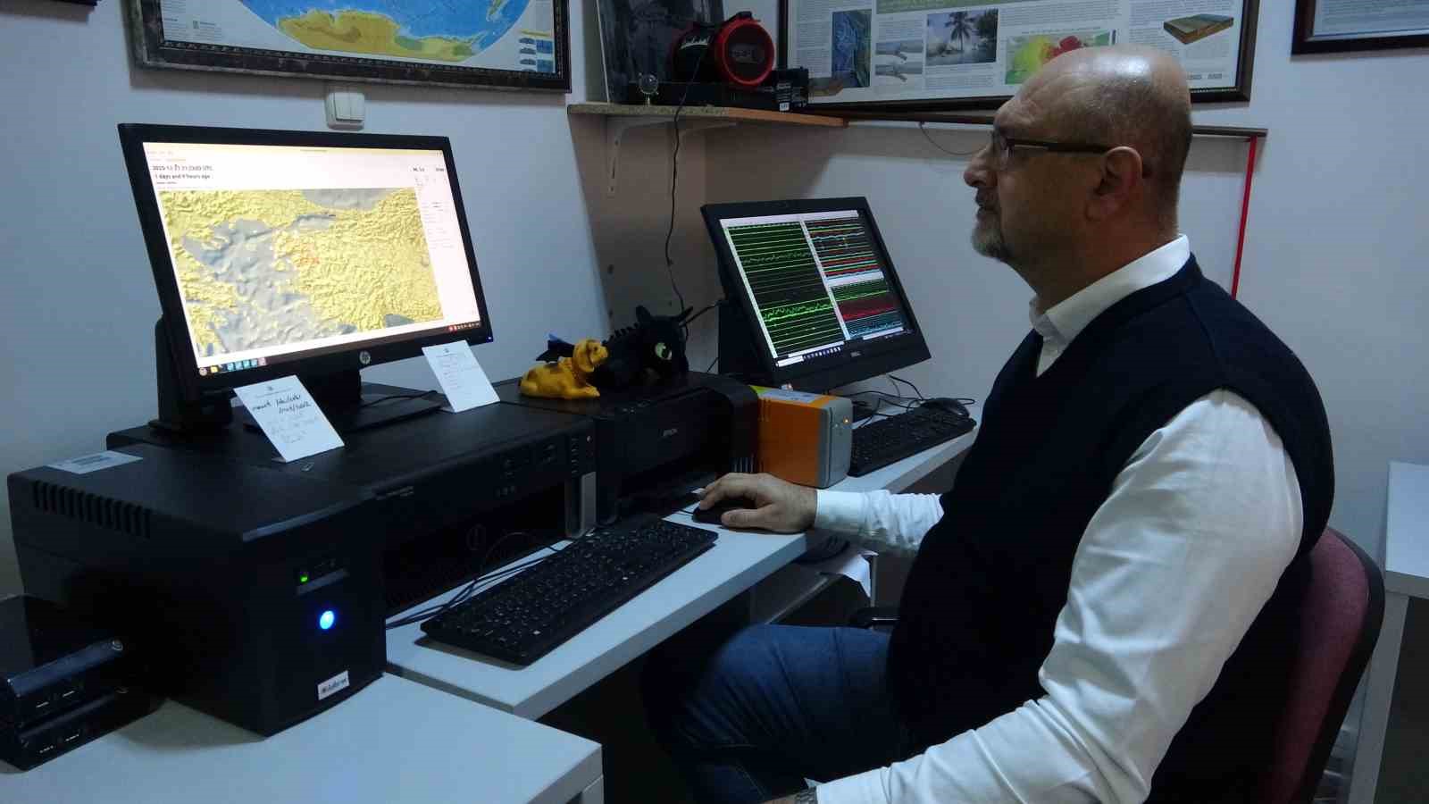 Prof. Dr. Bekler: "Türkiye’de her 35-40 sene aralığında 7 ve üzeri büyüklüğünde bir deprem meydana geliyor"
