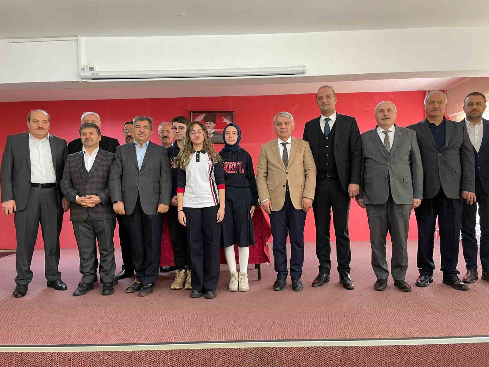 Prof. Dr. Necmettin Erbakan, vefat yıl dönümünde adını taşıdığı Fen Lisesi’nde anıldı
