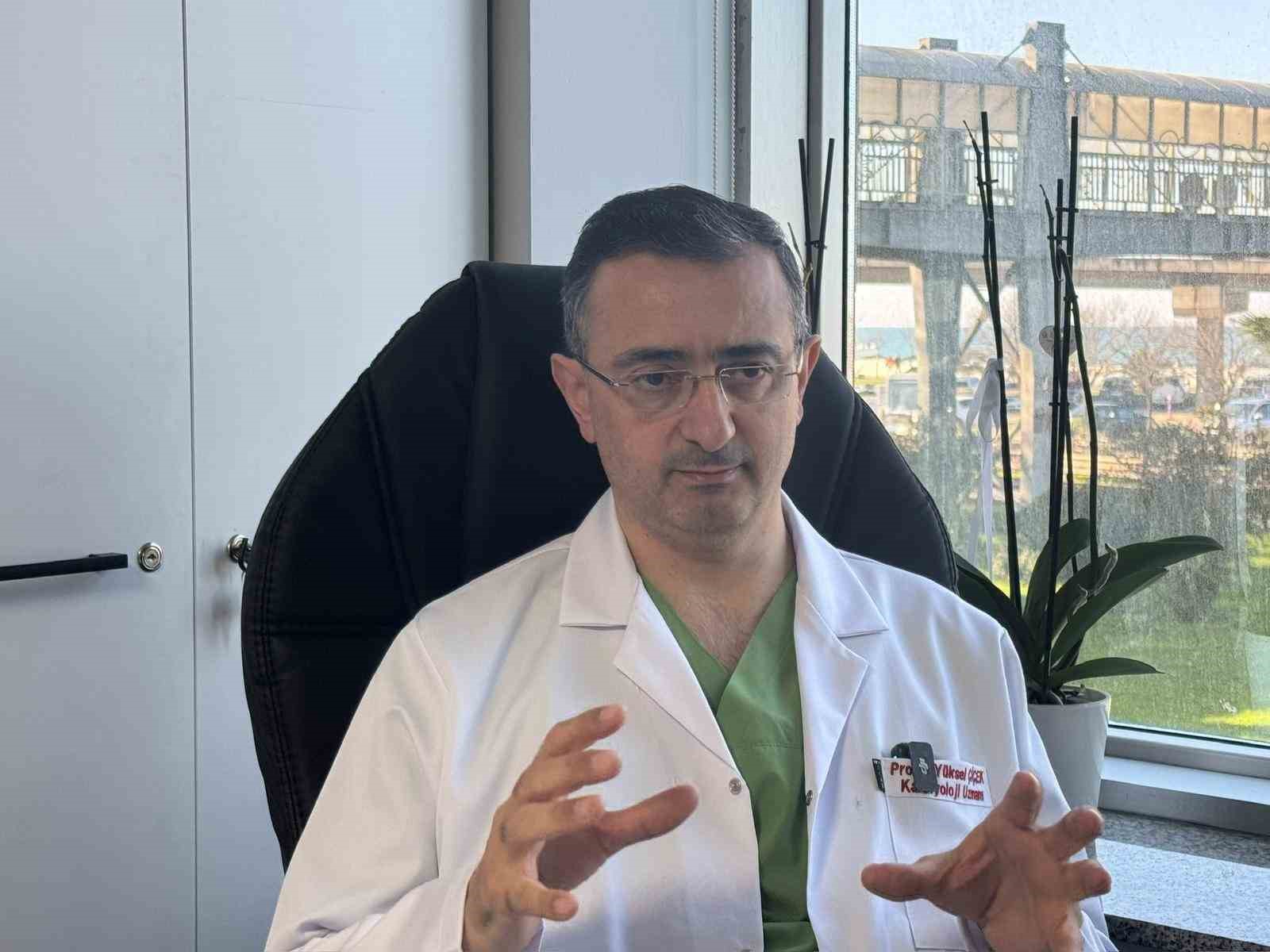Prof. Dr. Yüksel Çiçek: "Kalp krizinde ilk 1 dakika hayat kurtarıyor"
