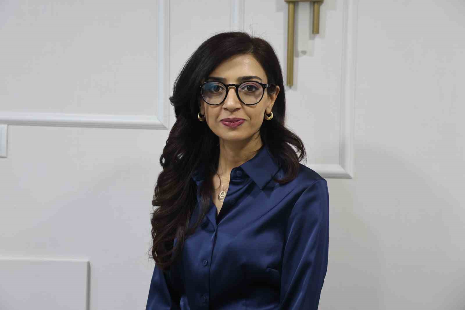 Psikiyatri Uzmanı Kiras: "Özellikle gece saatlerinde yoğun şiddet görüntülerinden uzak durmak gerekiyor"
