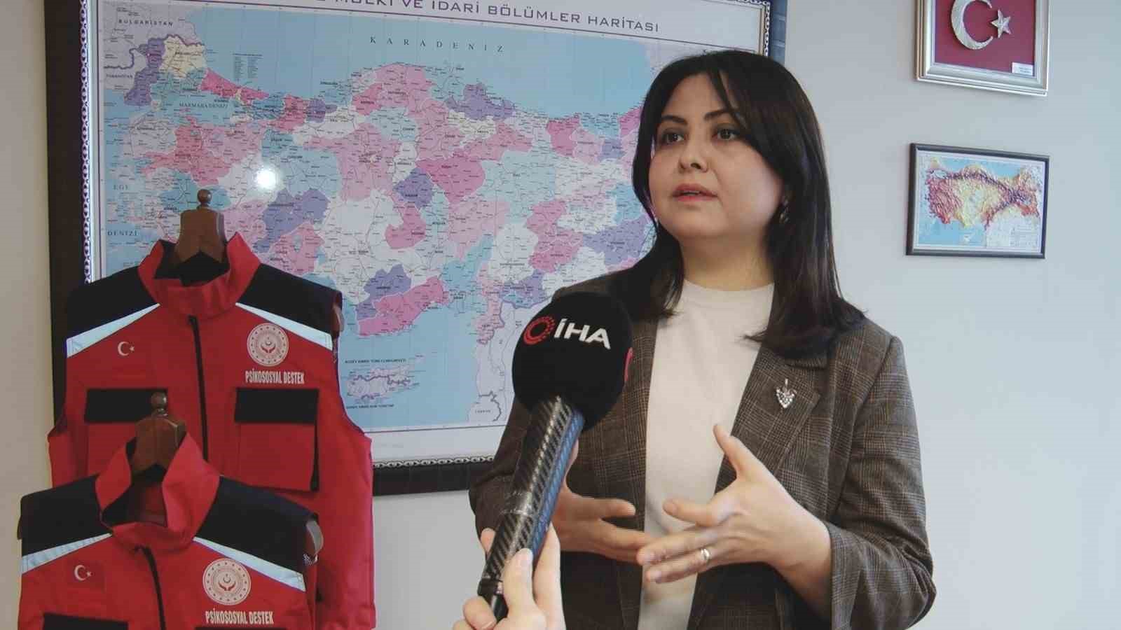 Psikososyal Destek Ekipleri sıfırıncı dakikadan itibaren vatandaşın yanında
Psikososyal Destek Ekipleri sıfırıncı dakikadan itibaren vatandaşın yanında