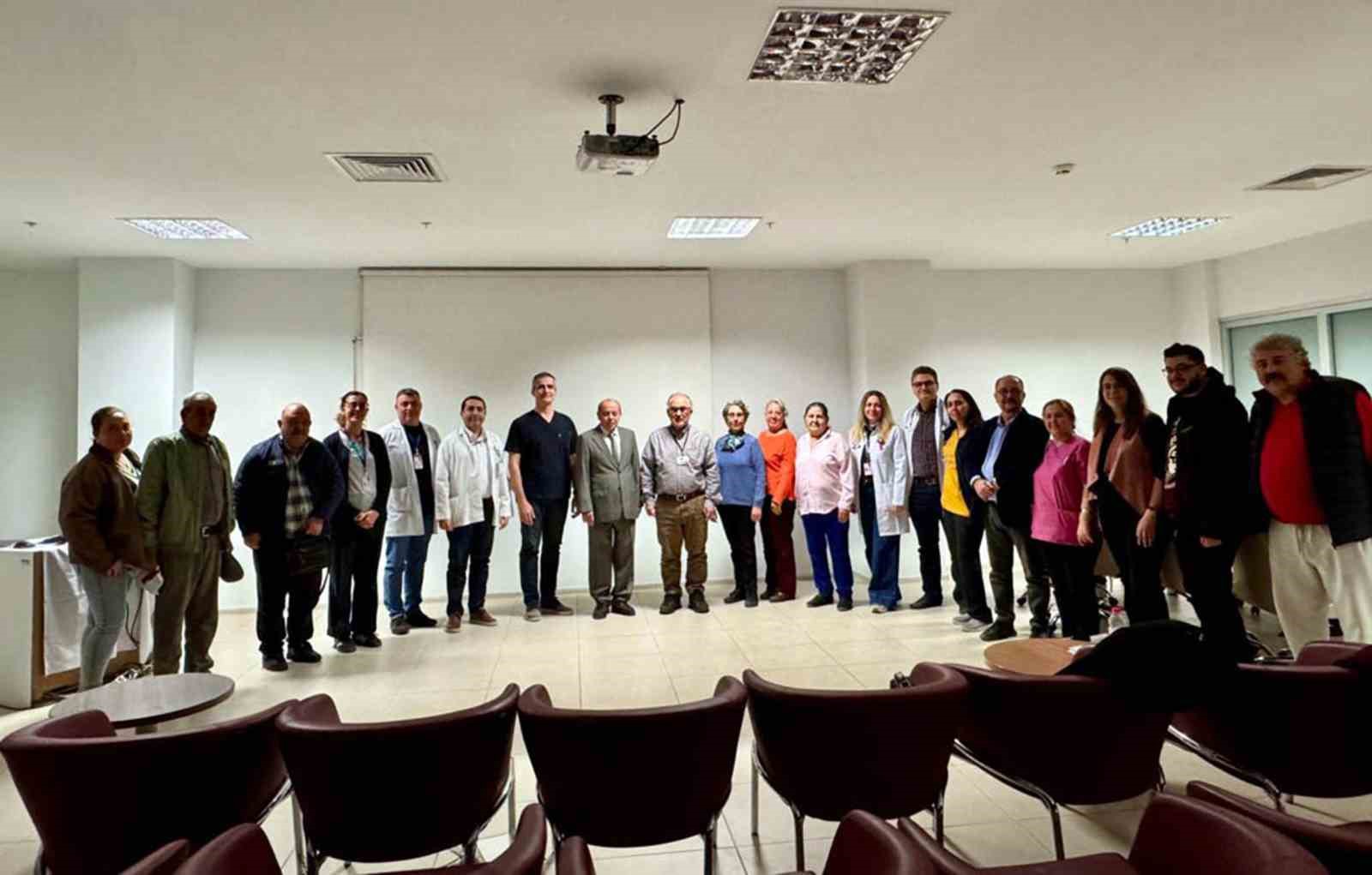 ‘Pulmoner Rehabilitasyon Haftası’nda hastalara bilgilendirme eğitimi
