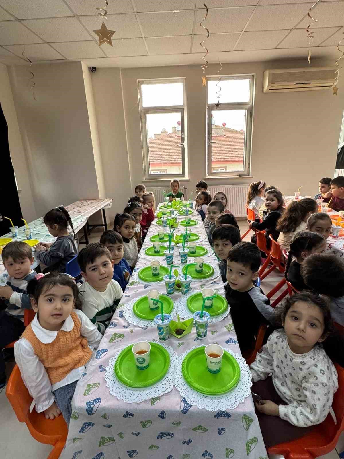 Pursaklar’da miniklerin tekne orucu heyecanı
