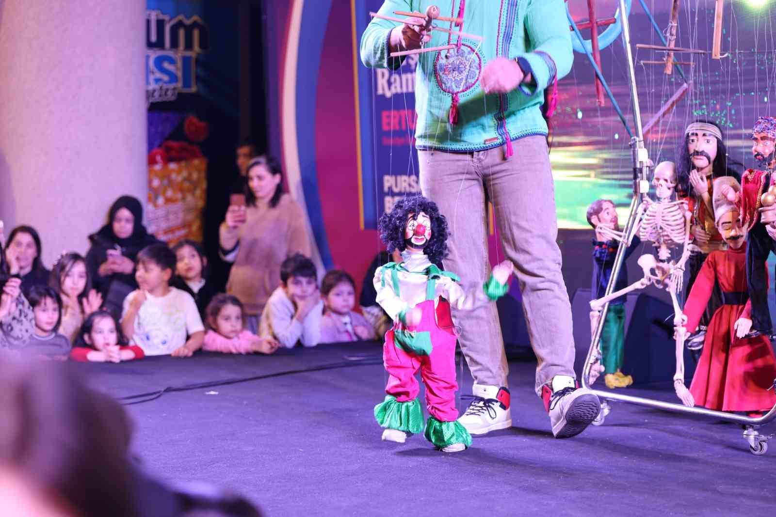 Pursaklar’da Ramazan akşamları çocuk sesleriyle şenleniyor
Pursaklar’da Ramazan akşamları çocuk sesleriyle şenleniyor