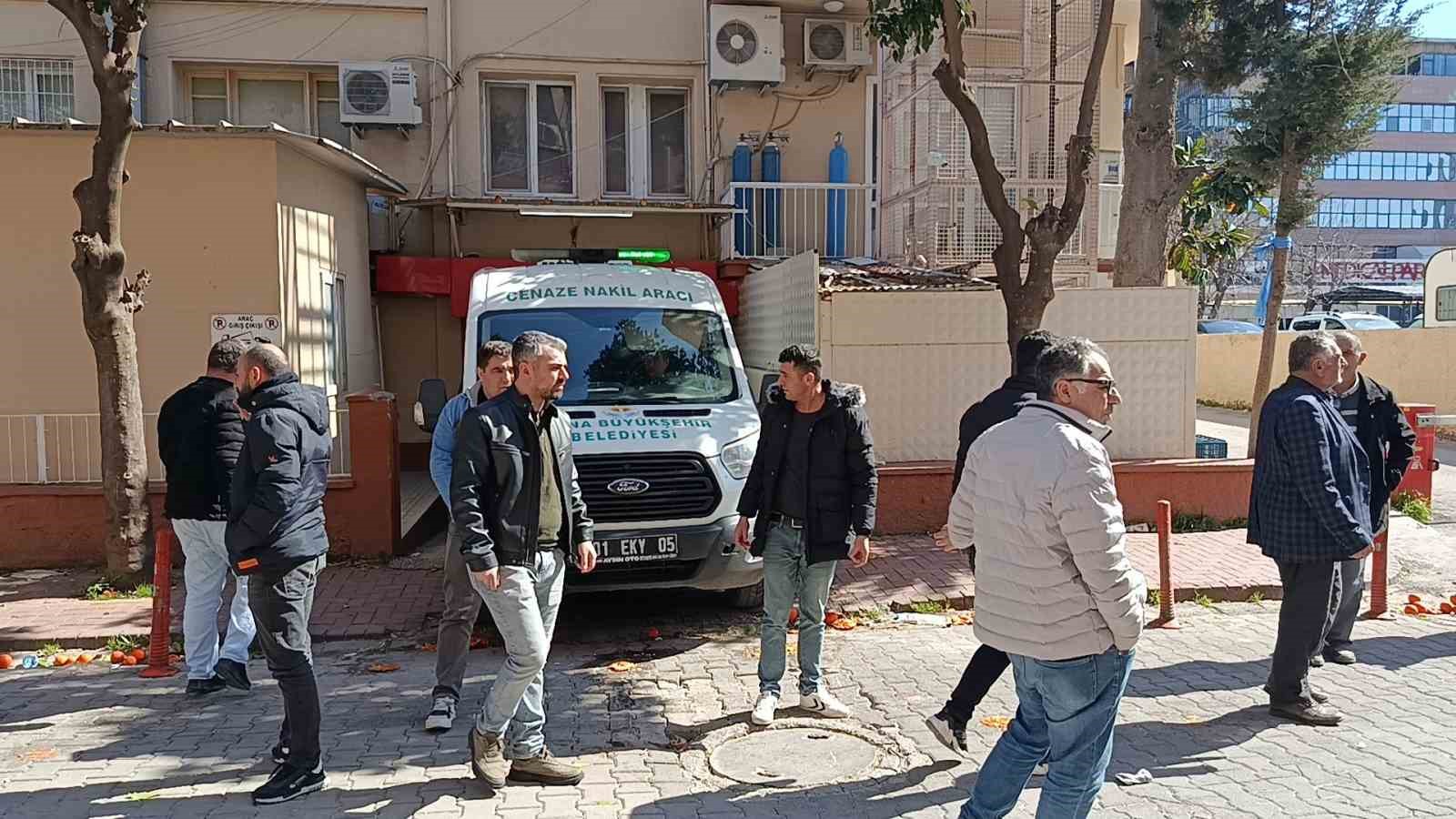 PVC ustasını öldüren 15 yaşındaki tetikçi ve motosikleti süren yaşıtı tutuklandı
