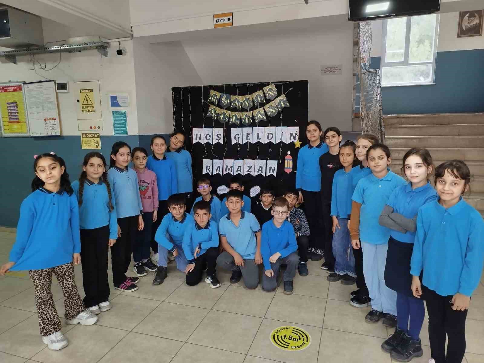 Ramazan ayı, "Maarifin Kalbinde Ramazan" temasıyla karşılanacak
