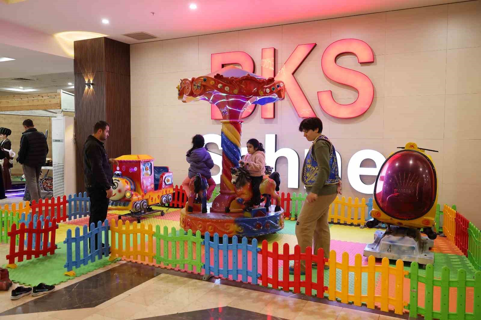 Ramazan ayında Bağcılar ışıl ışıl oldu
Ramazan ayında Bağcılar ışıl ışıl oldu