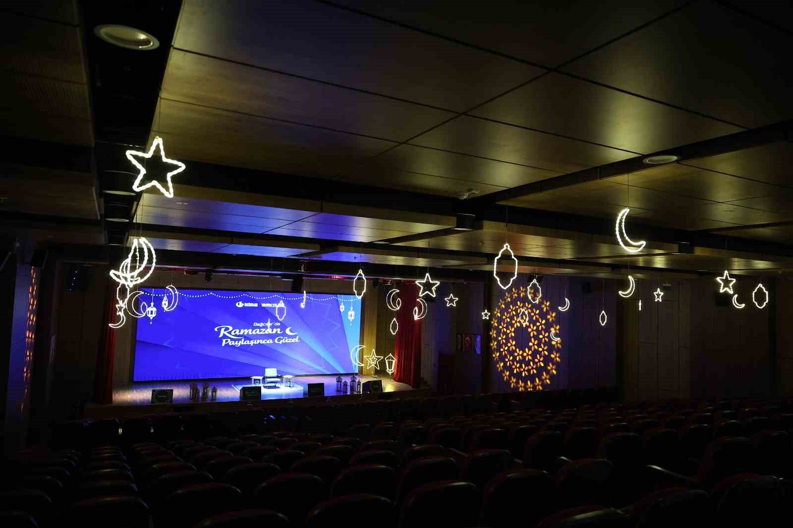 Ramazan ayında Bağcılar ışıl ışıl oldu
Ramazan ayında Bağcılar ışıl ışıl oldu