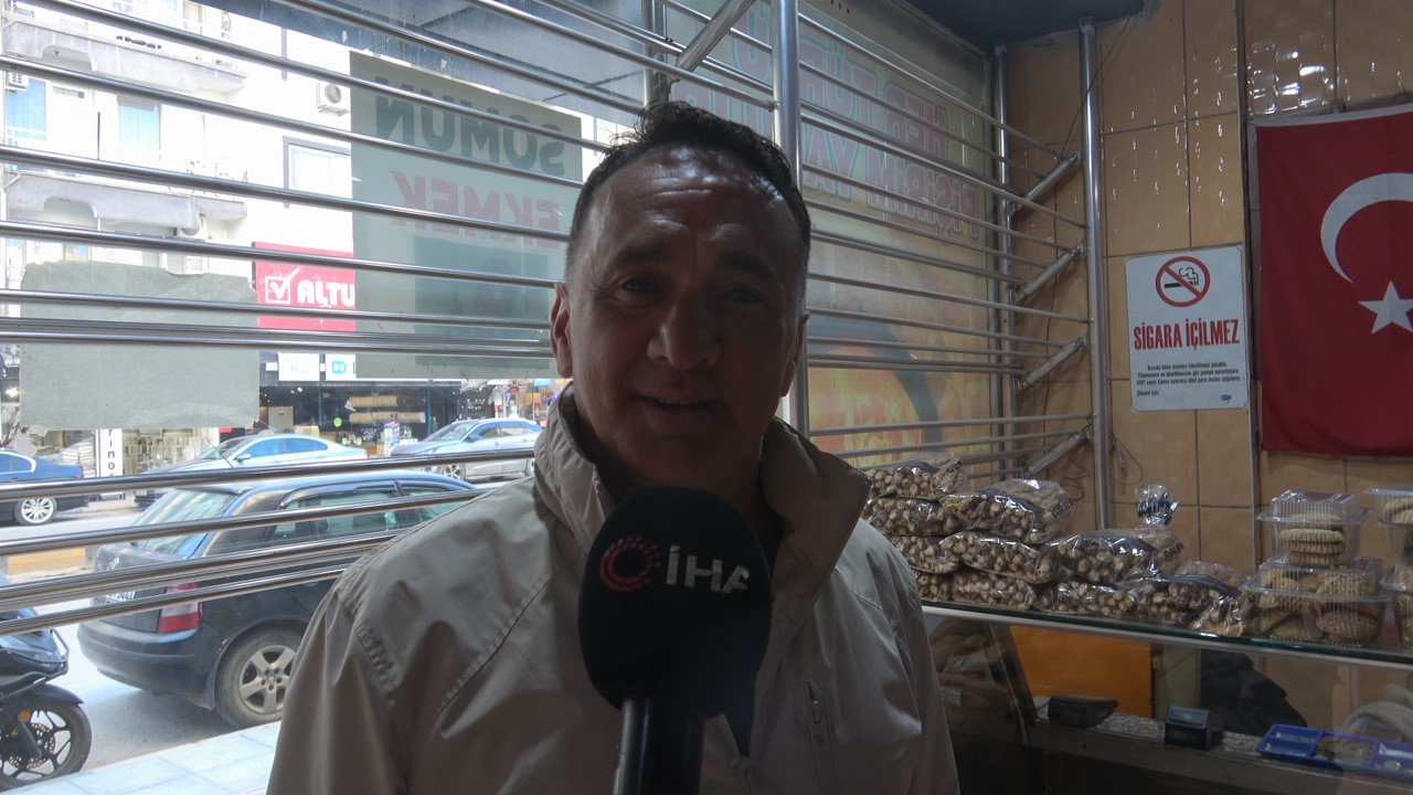Ramazan ayında zam yapmayan fırıncı ekmeği ve pideyi 10 TL’den satıyor
