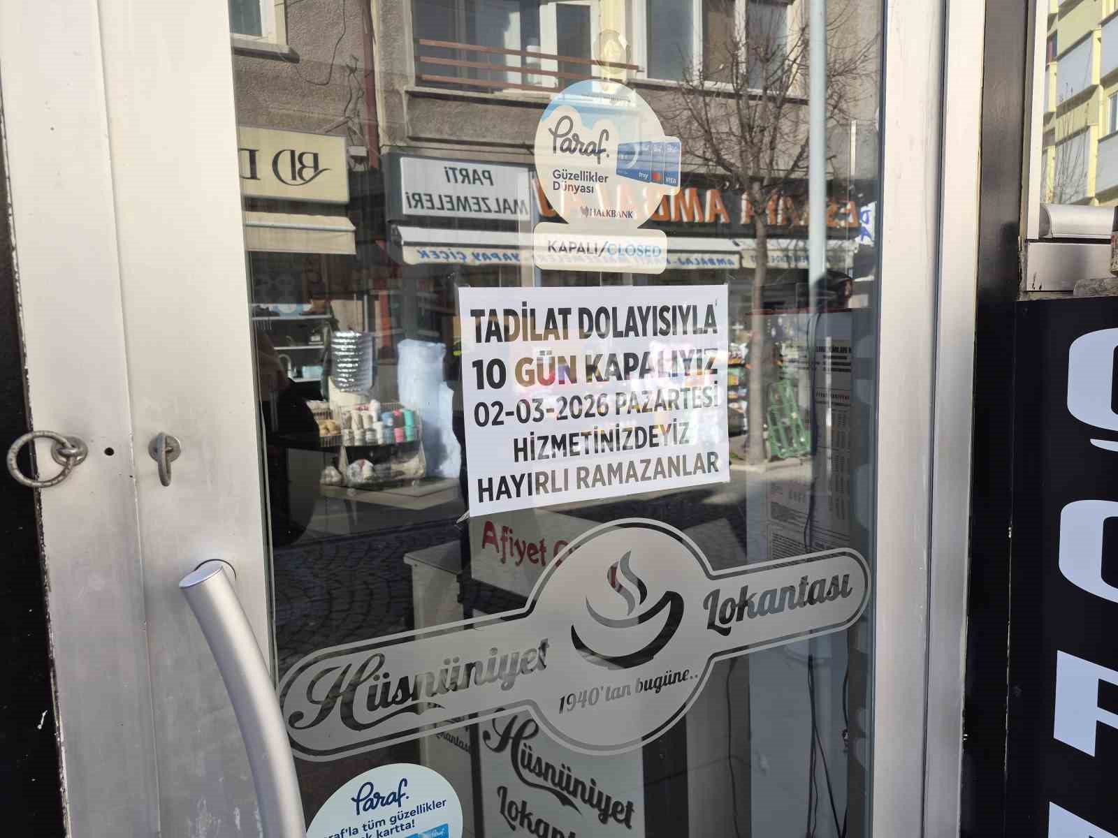 Ramazan ayını fırsat bilen esnaf tadilata başladı
