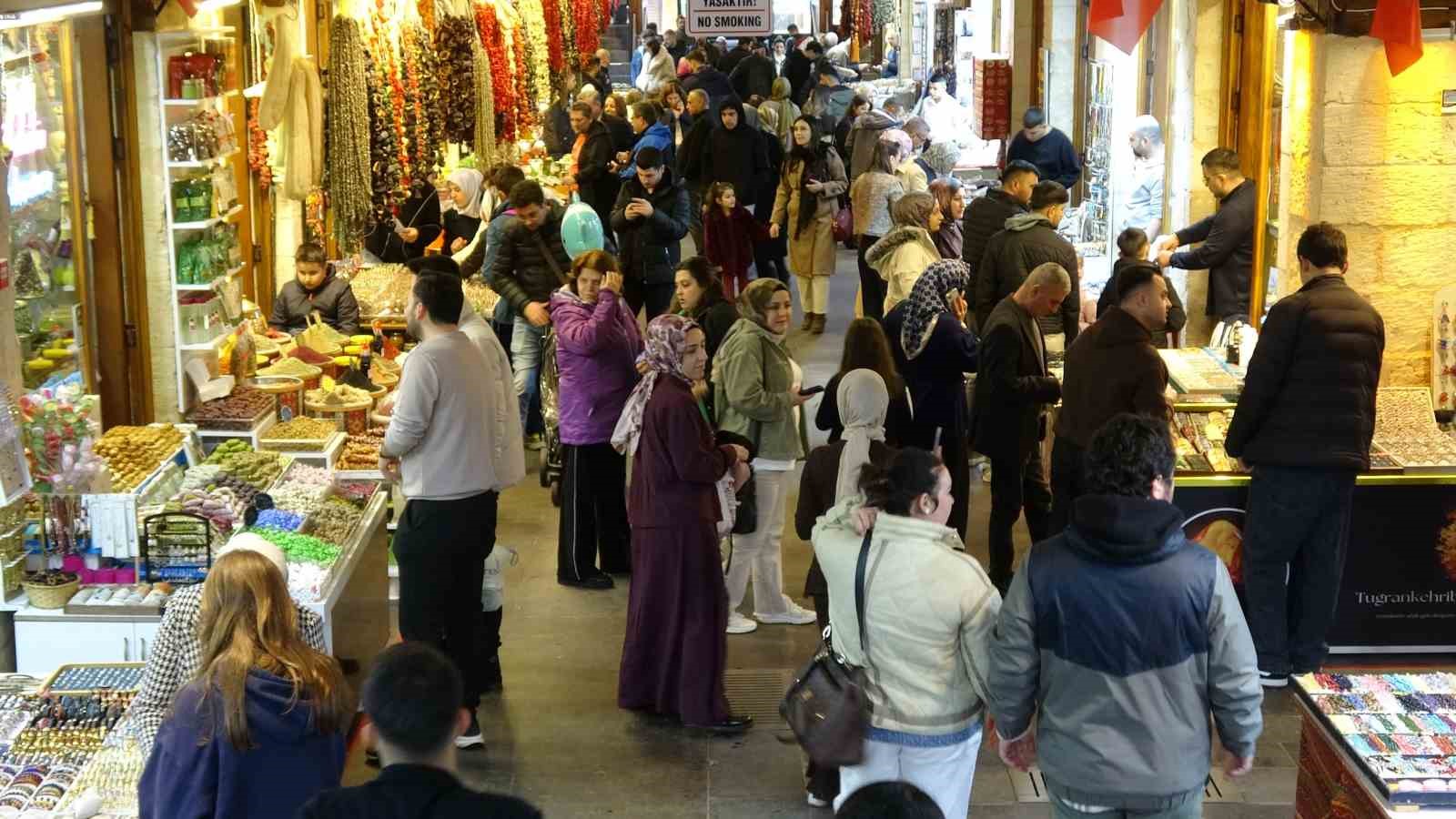 Ramazan Bayramı tatilinde Gaziantep’e ziyaretçi akını

