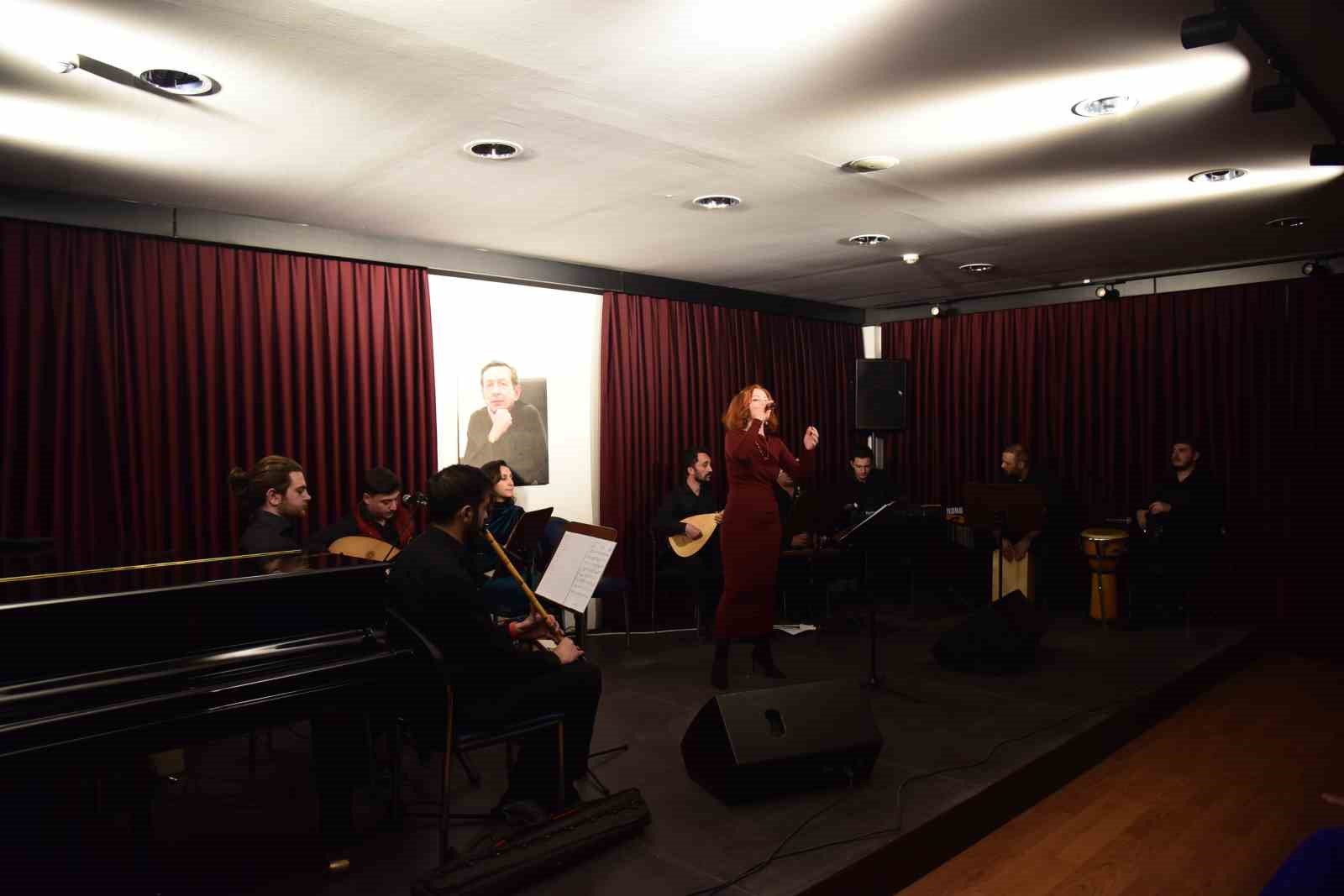 Ramazan coşkusu kültür ve sanatla buluşuyor
Ramazan coşkusu kültür ve sanatla buluşuyor