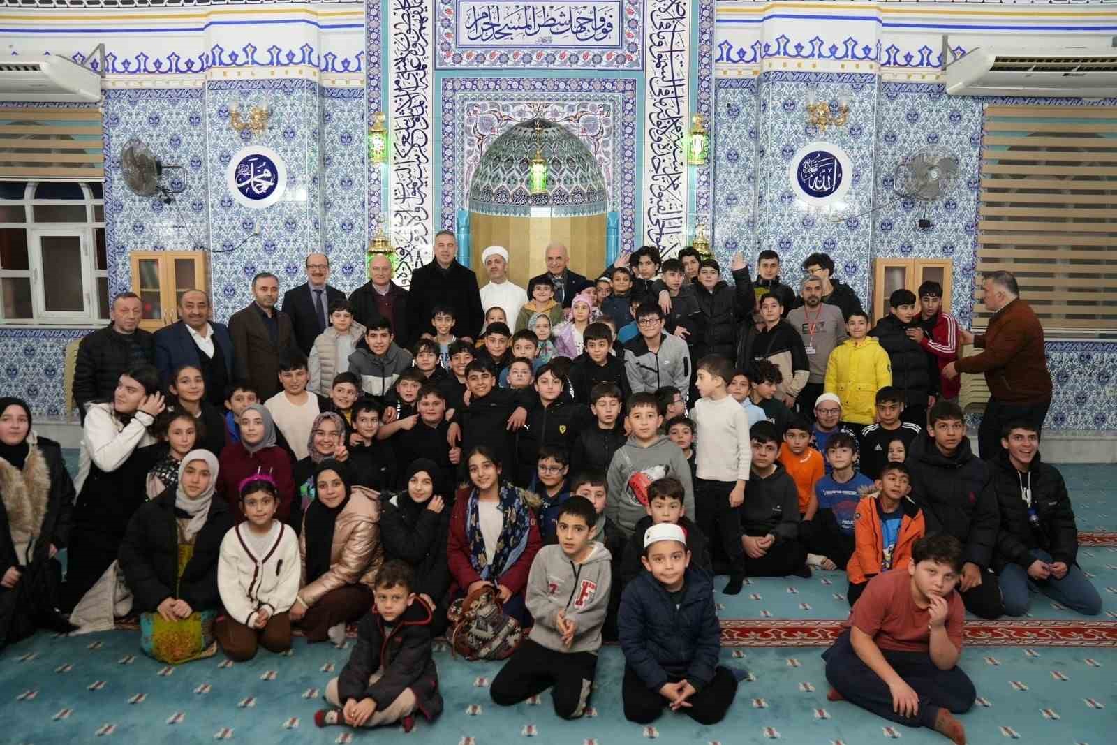 Ramazan coşkusu Ümraniye’nin dört bir yanında yaşanıyor
