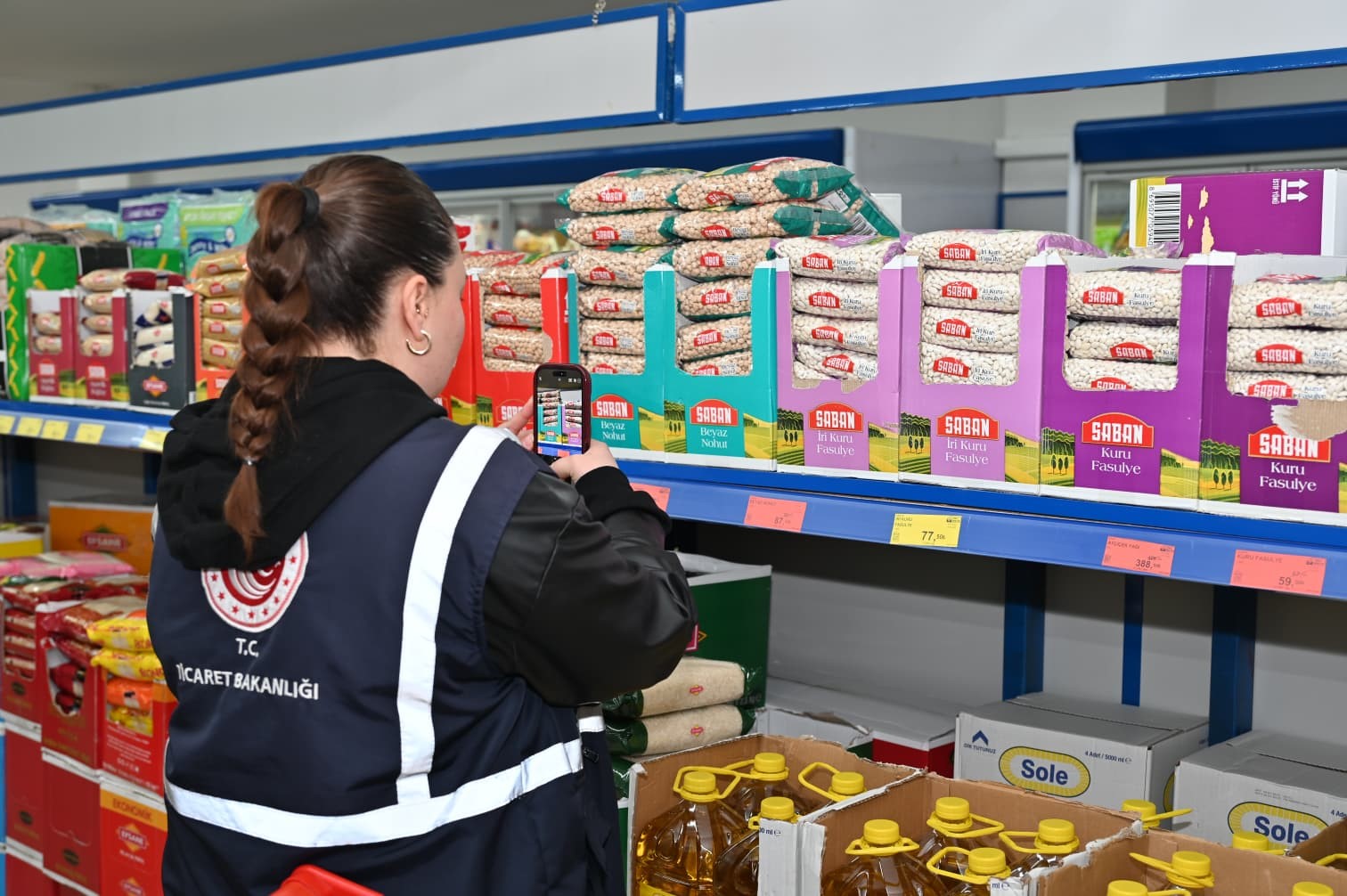 Ramazan öncesi Denizli genelinde eş zamanlı gıda denetimi yapıldı
Ramazan öncesi Denizli genelinde eş zamanlı gıda denetimi yapıldı