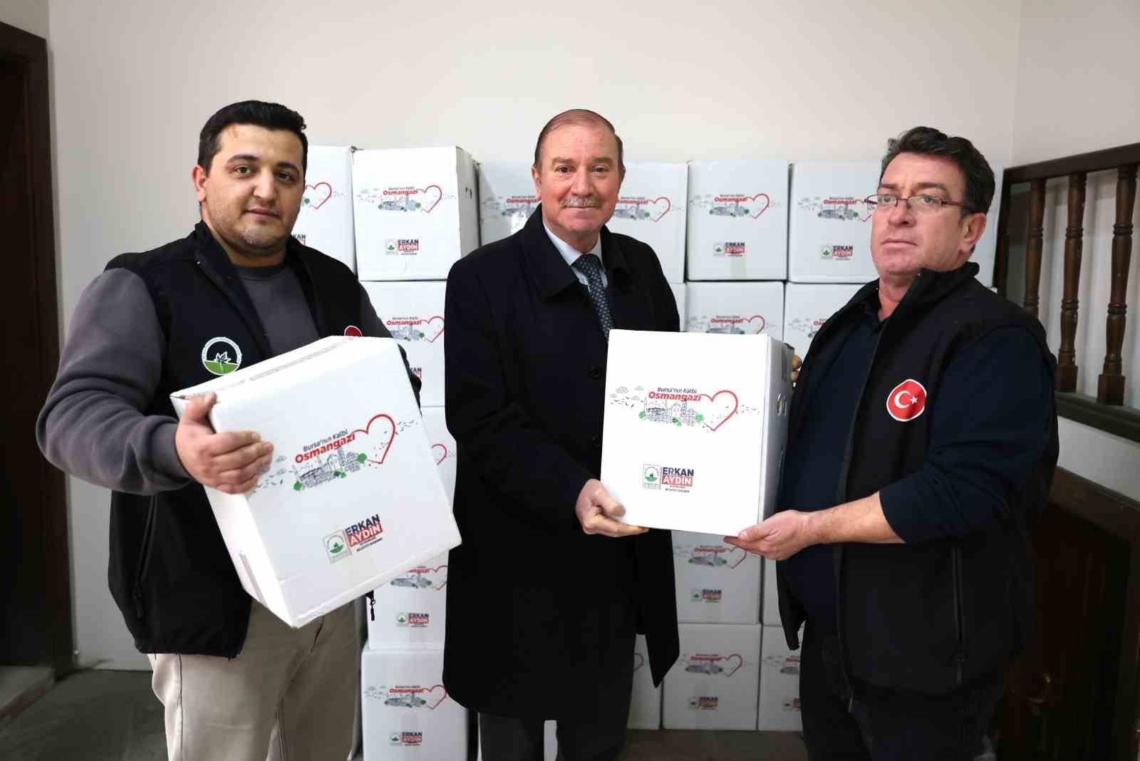 Ramazan öncesi Osmangazi’de erzak yardımları başladı
