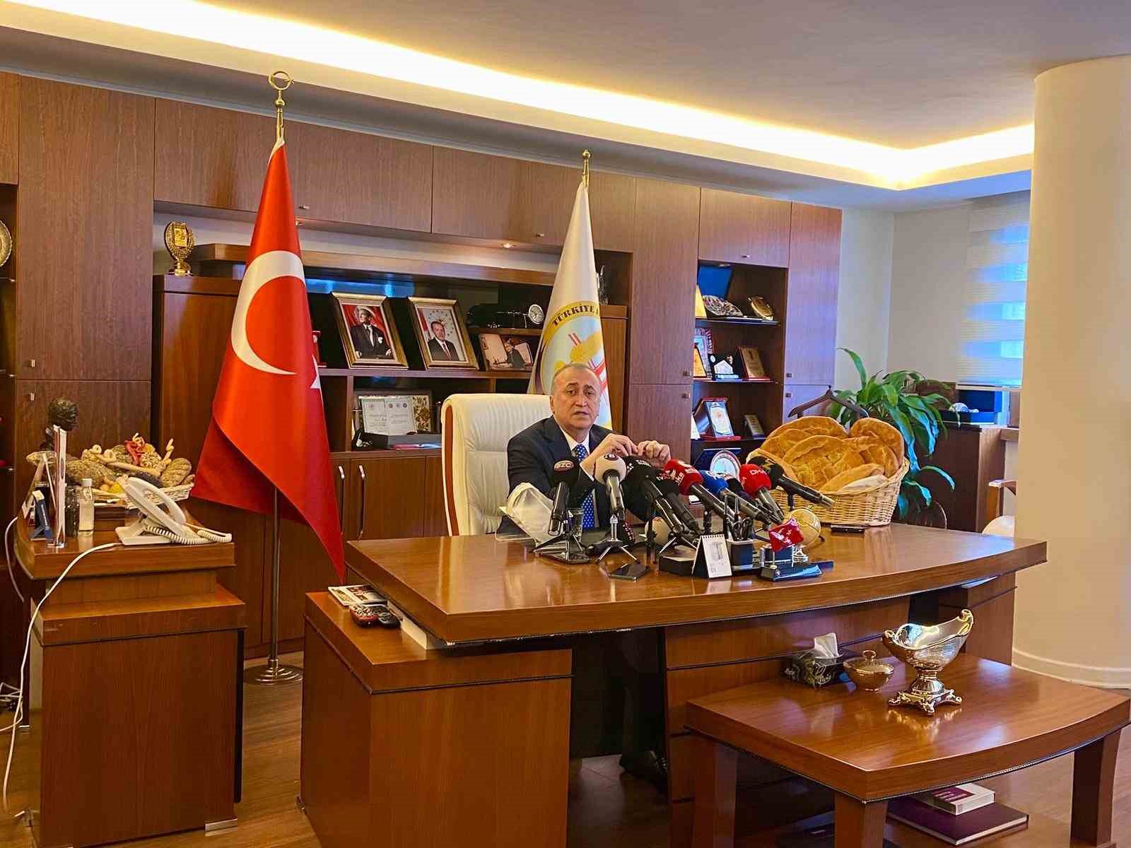 Ramazan pidesi fiyatları belli oldu
Ramazan pidesi fiyatları belli oldu