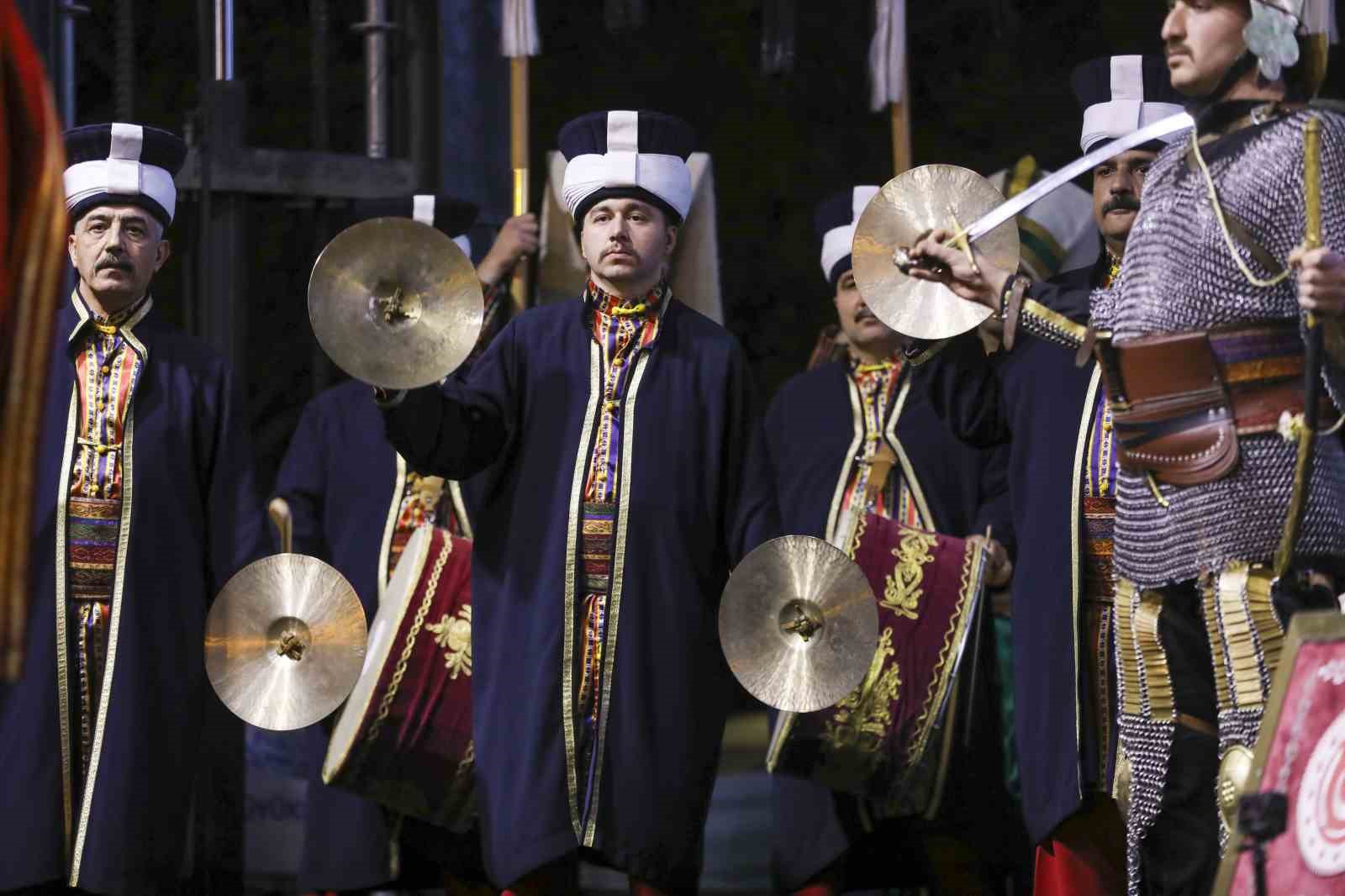 Ramazan şenlikleri Mehteran Birliği konseriyle renklendi
