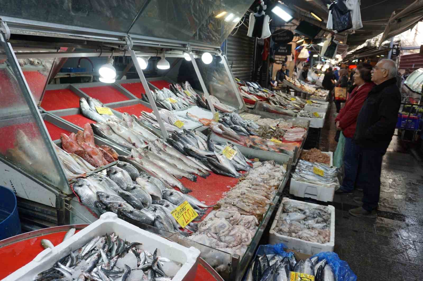 Ramazan sofralarında ’balık’ ikilemi: Şifa mı, susuzluk mu
