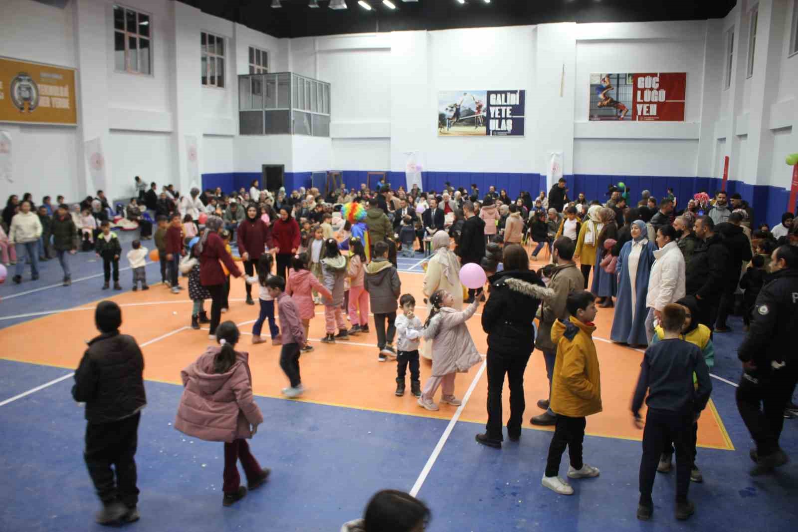 Ramazan’ın manevi iklimi Malazgirt’te yaşandı
