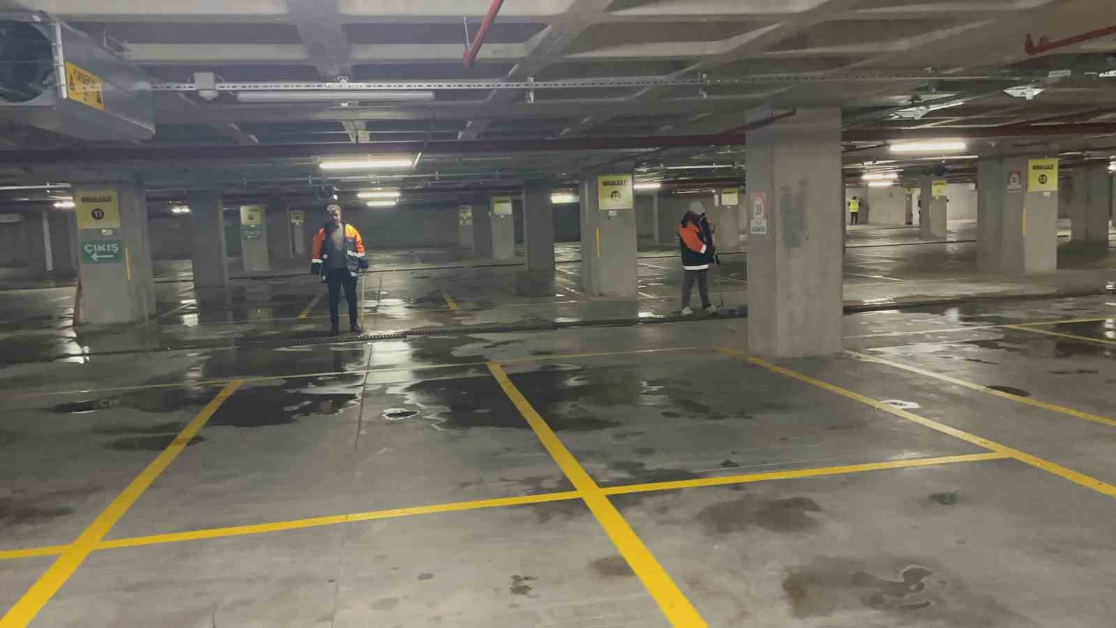 Recep Tayyip Erdoğan Millet Bahçesi’nde çalışmalarda sona gelindi
Recep Tayyip Erdoğan Millet Bahçesi’nde çalışmalarda sona gelindi