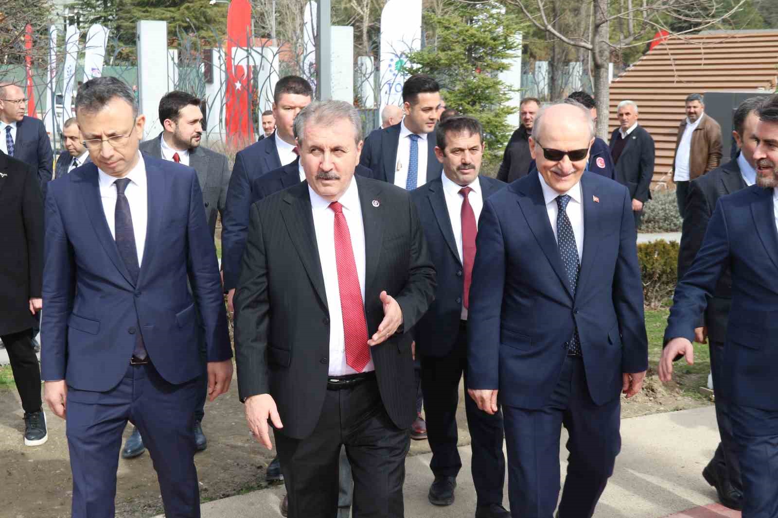 Recep Tayyip Erdoğan Millet Bahçesi’nin yeniden düzenlenmiş hali göz doldurdu
Recep Tayyip Erdoğan Millet Bahçesi’nin yeniden düzenlenmiş hali göz doldurdu