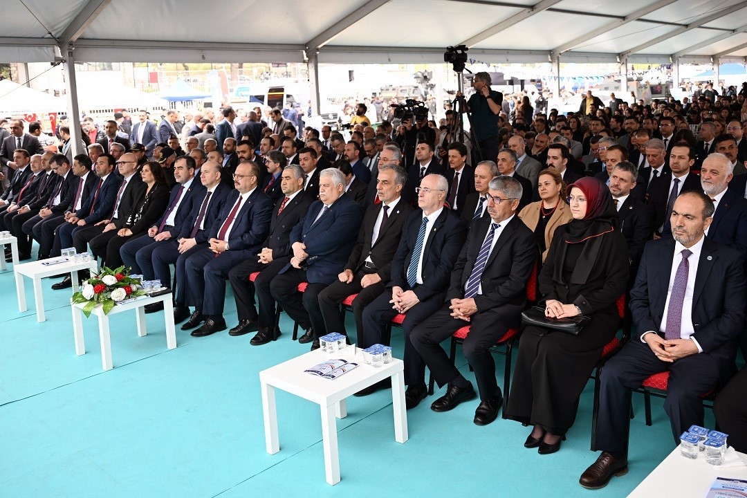 Rektör Kibar’dan gençlere kariyer vurgusu
