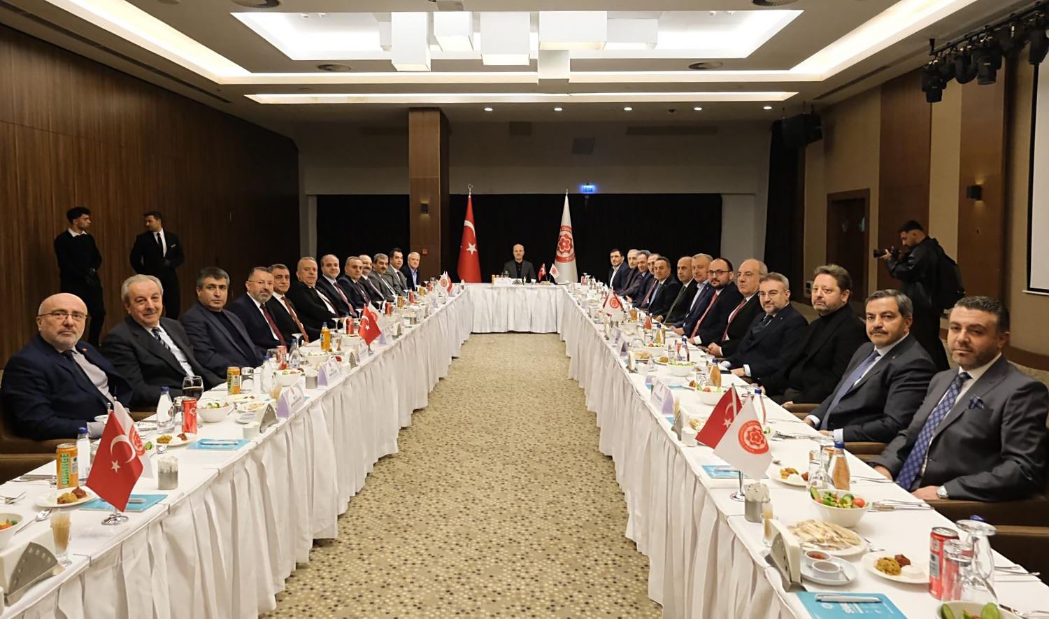 Rektör Kırışık, Sivas’taki yükseköğretim buluşmalarına katıldı
