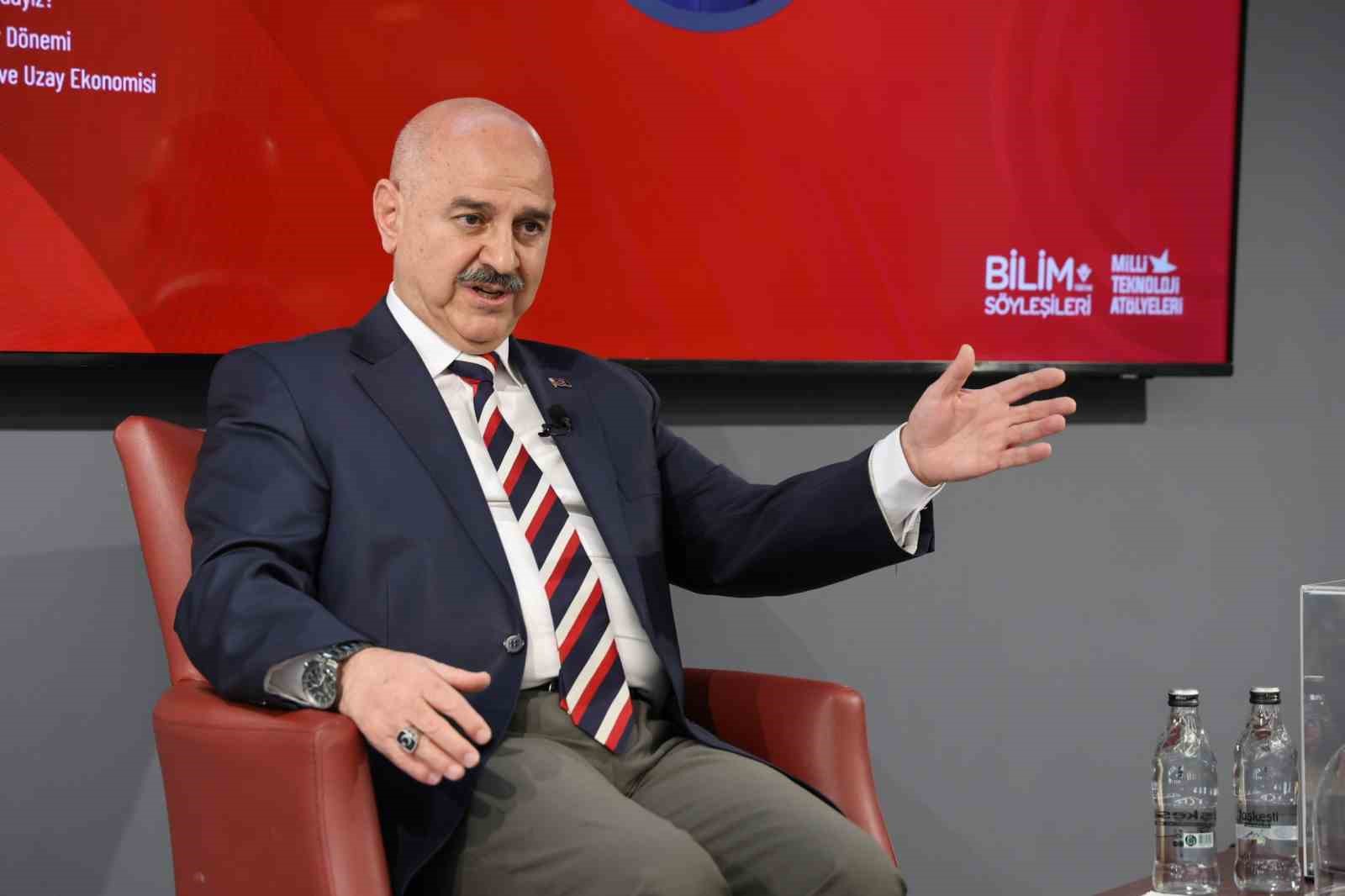 Rektör Sözbir ülkemizin uydu çalışmalarını anlattı
