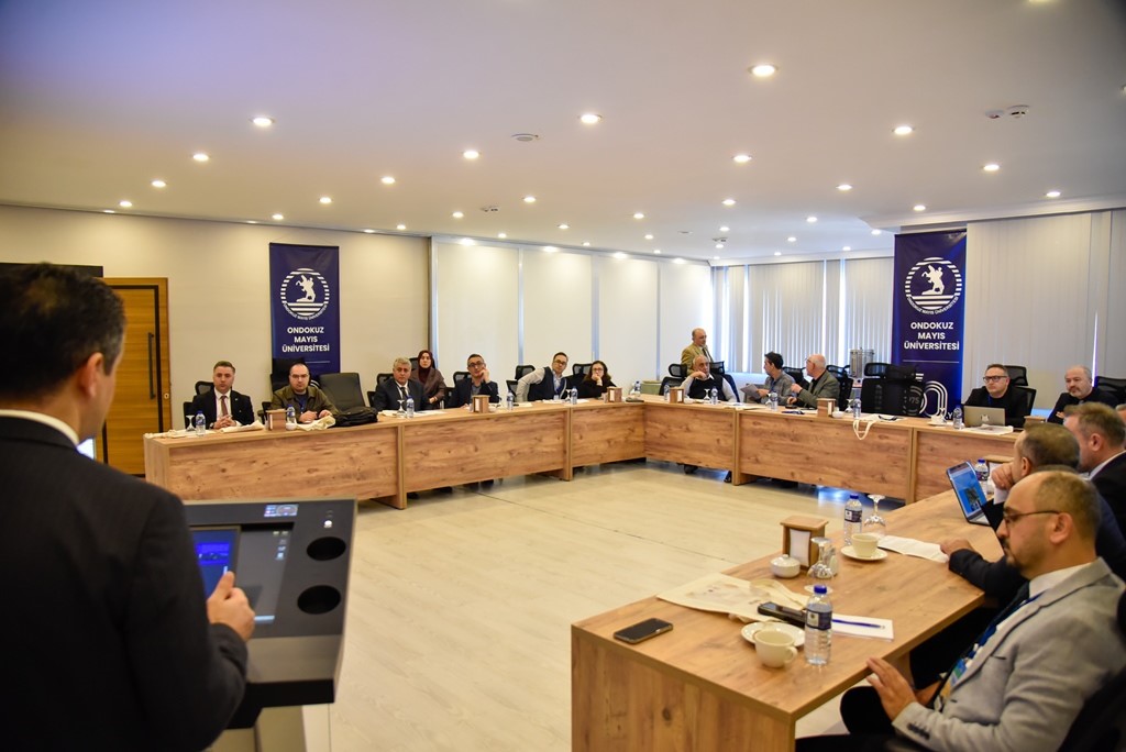 Rektör Yardımcısı Kurnaz: "Disiplinlerarası çalışmalar bilimsel değer üretiyor"
