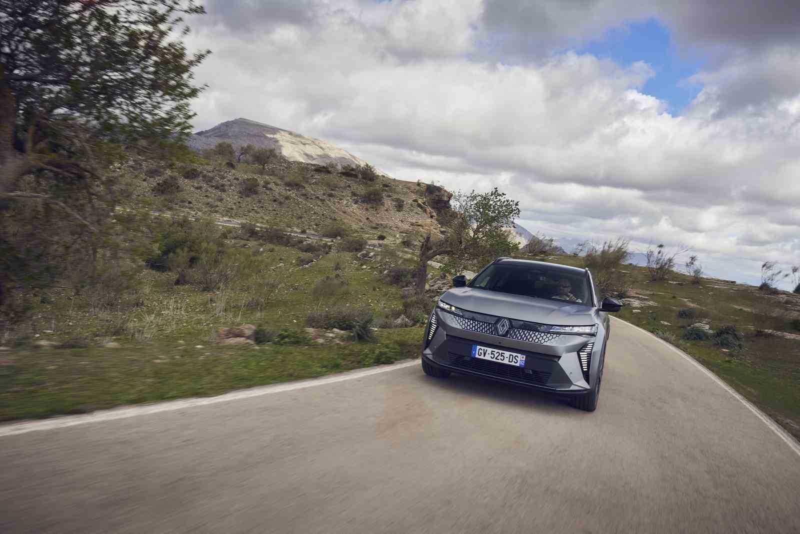 Renault Scenic E-Tech Elektrikli Türkiye’de satışa sunuldu
