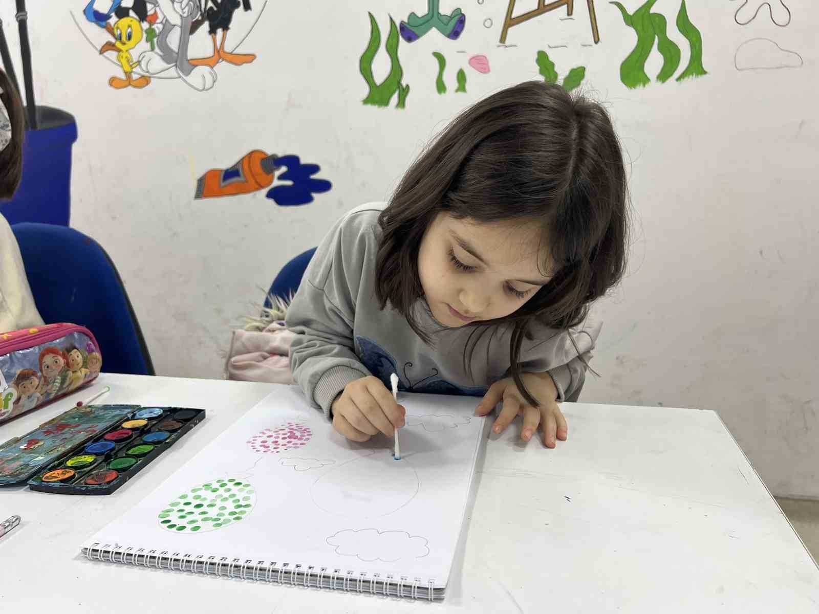 Resim kursu yoğun ilgi görüyor

