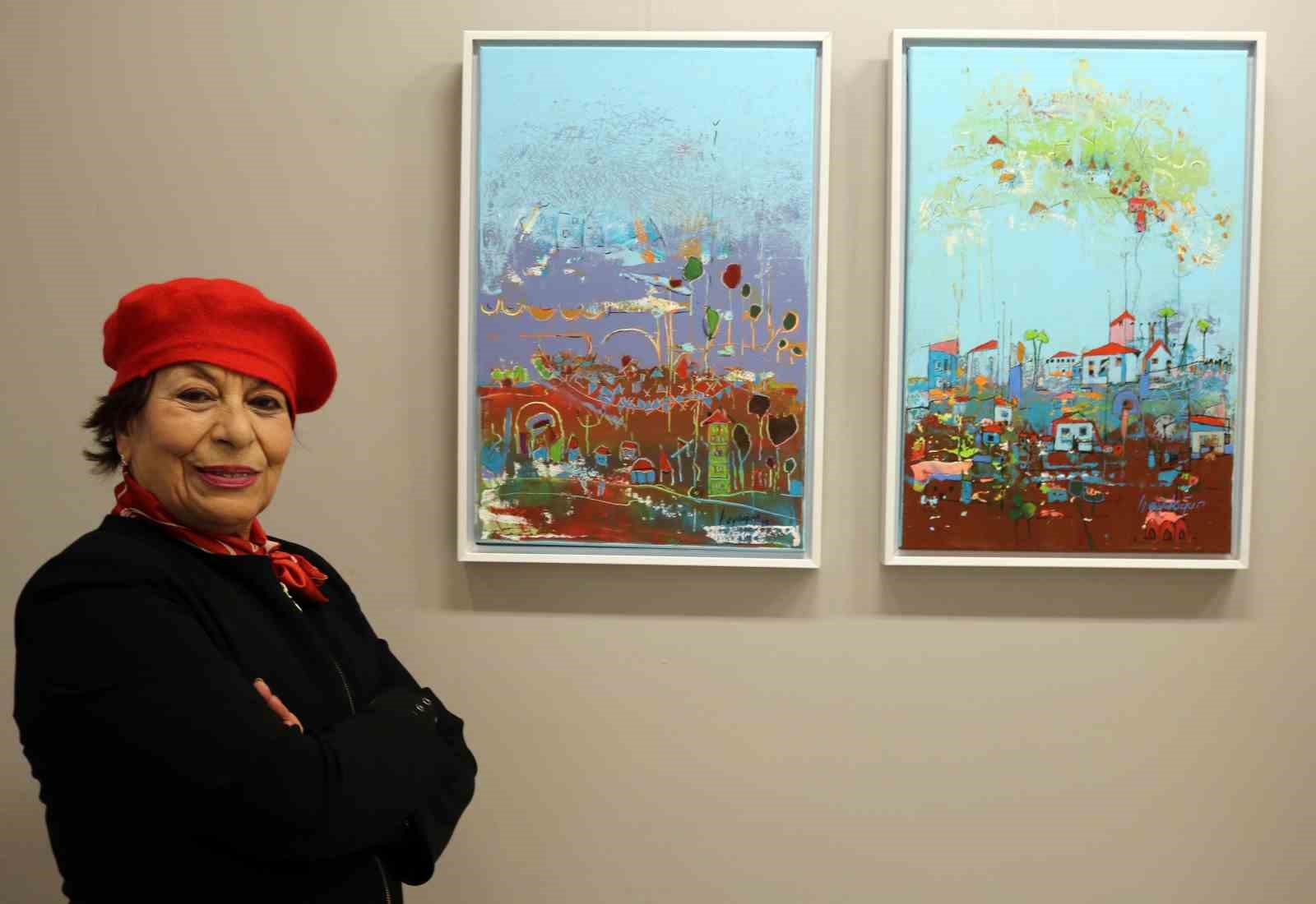 Ressam Hatice Aydoğan SANKO Sanat Galerisi’nde sergi açtı
Ressam Hatice Aydoğan SANKO Sanat Galerisi’nde sergi açtı