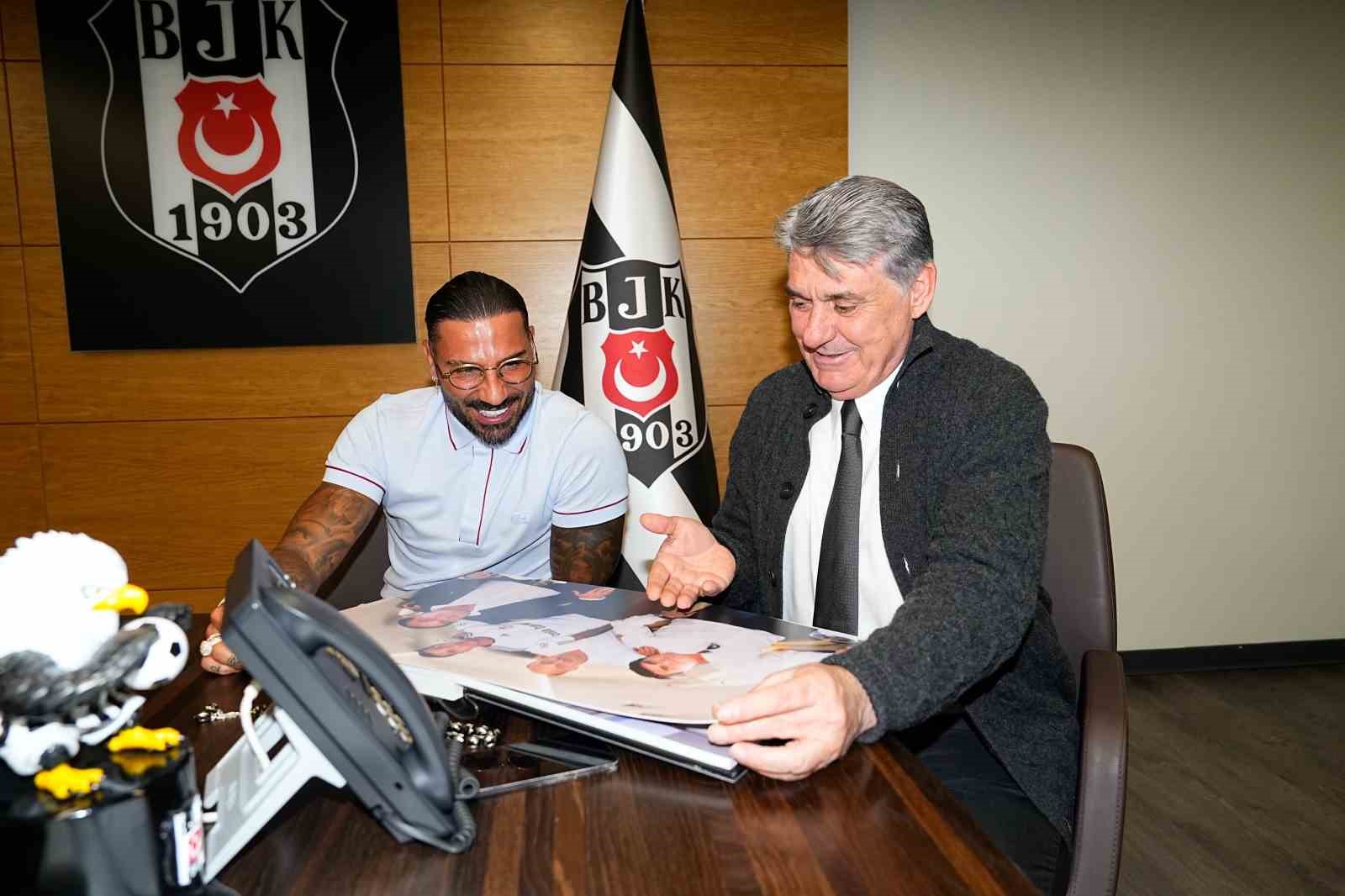Ricardo Quaresma, Beşiktaş’ı ziyaret etti
