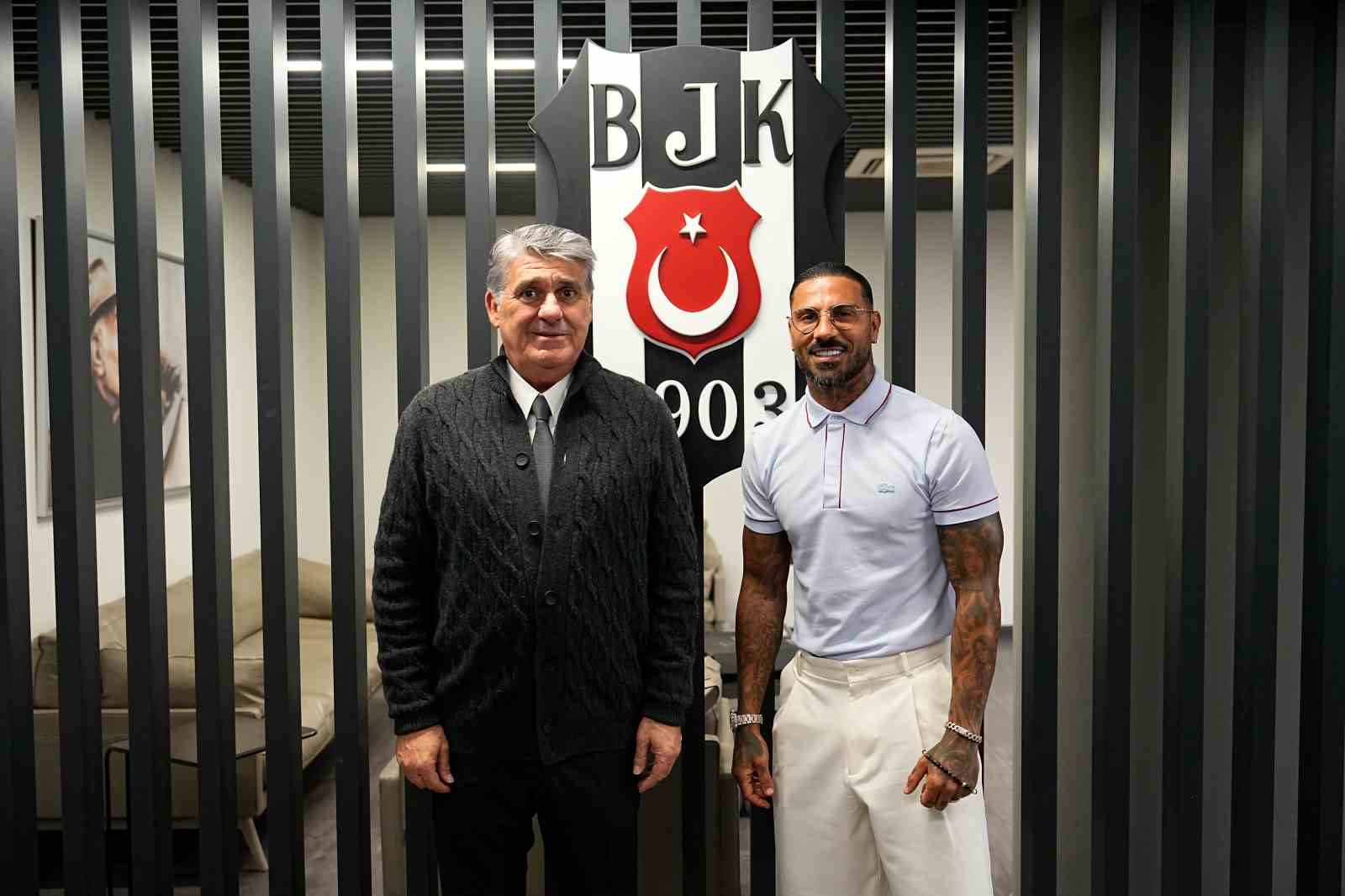Ricardo Quaresma, Beşiktaş’ı ziyaret etti
