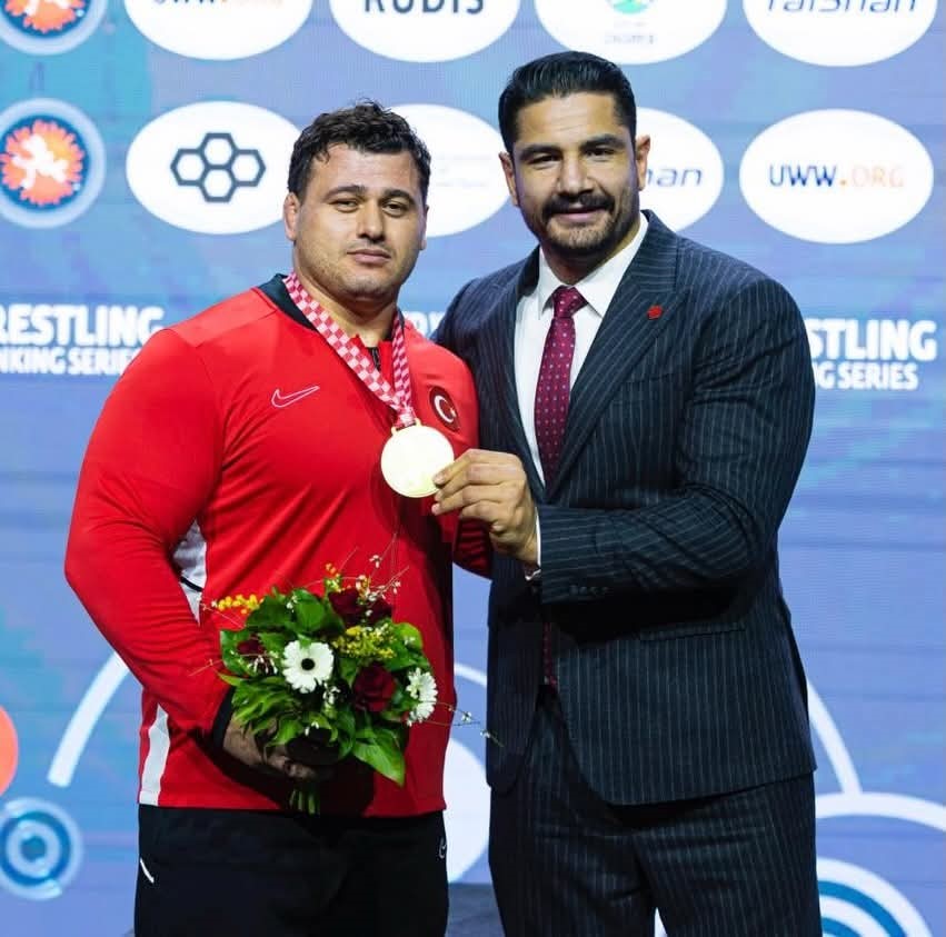 Rıza Kayaalp’ten Zagreb’de altın madalya
