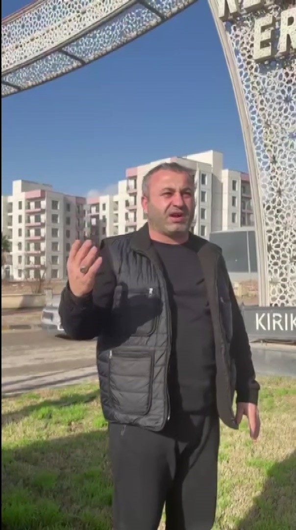 Rizeli muhtar Kırıkhan’da karşılaştığı manzarayla gözlerine inanamadı
