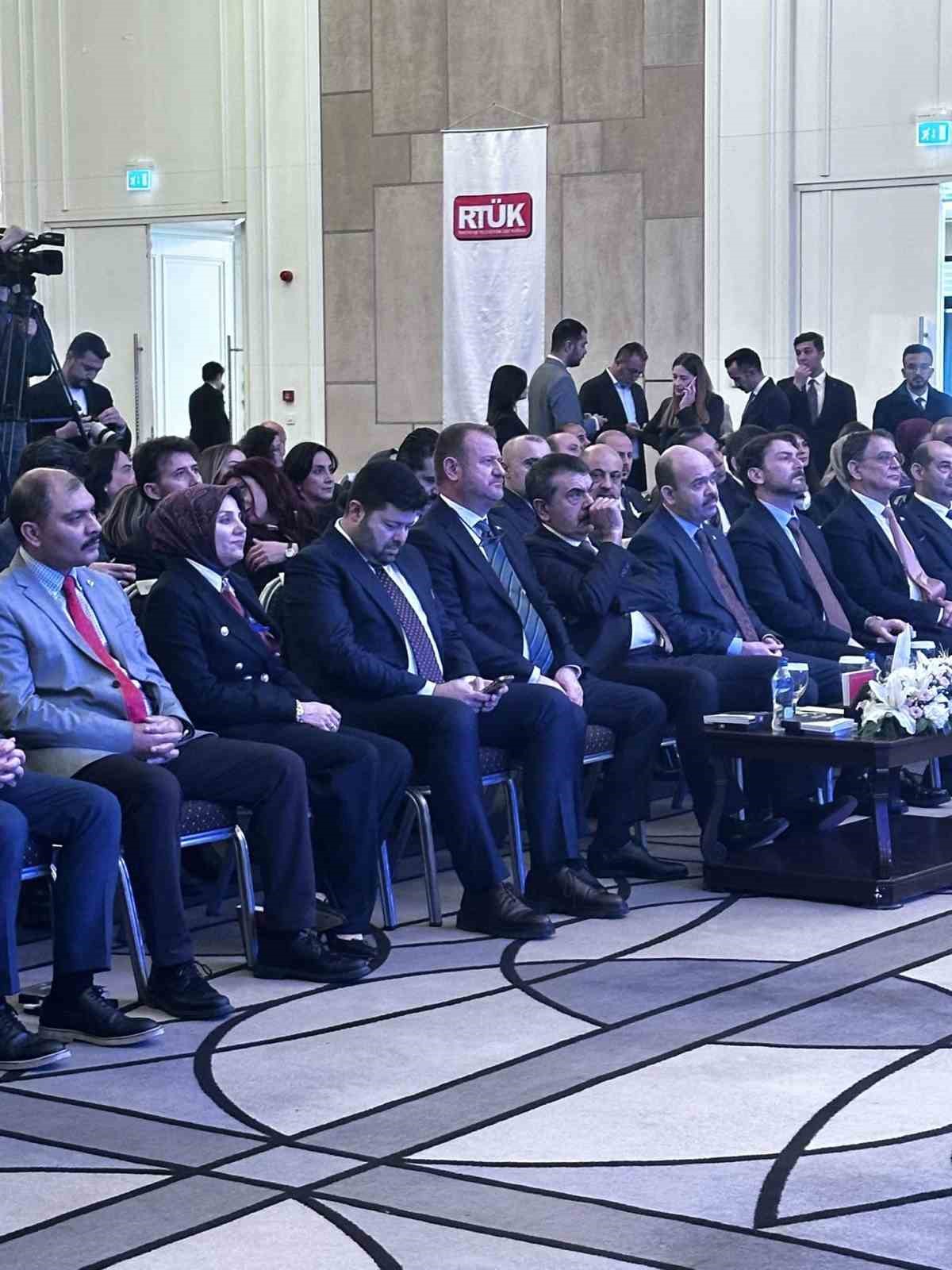 RTÜK Başkanı Daniş: "Zorbalık davranışları, bugün dijital mecralara taşınmış; daha görünmez, daha yaygın ve ne yazık ki daha yıkıcı bir boyut kazanmıştır"
