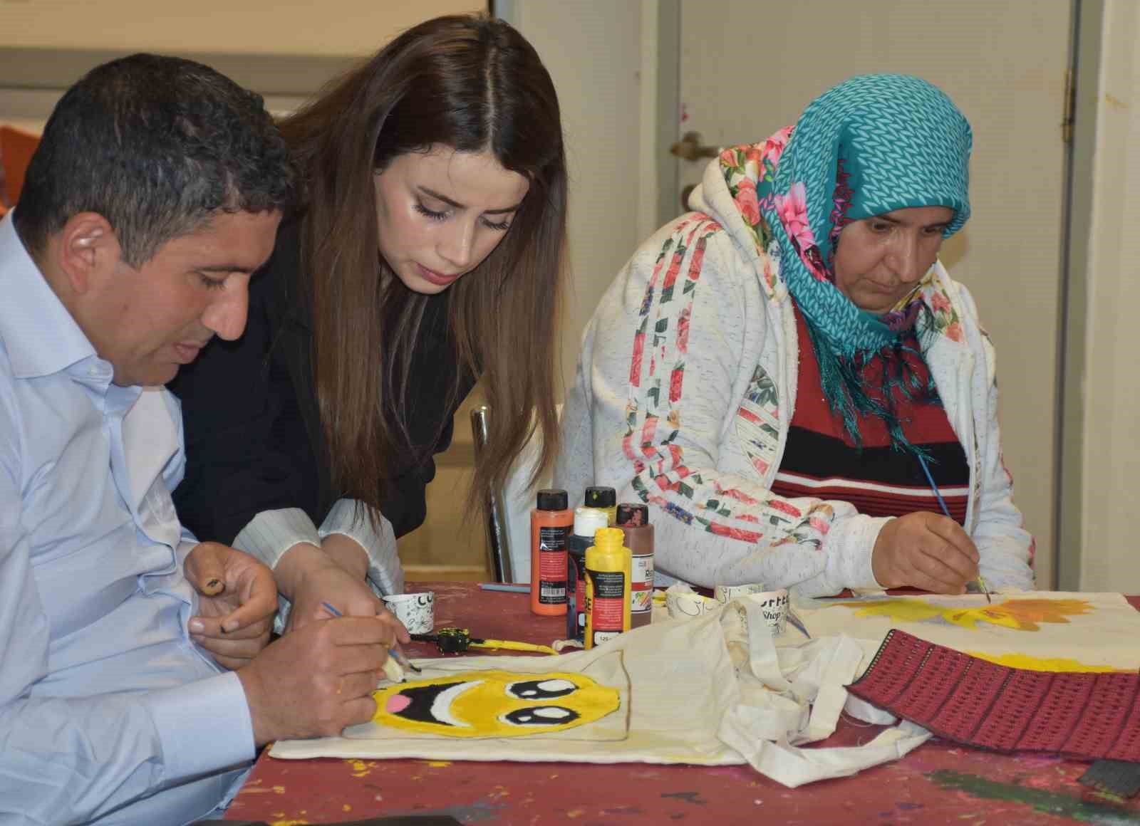 Ruh sağlığına sanatla dokunuş
